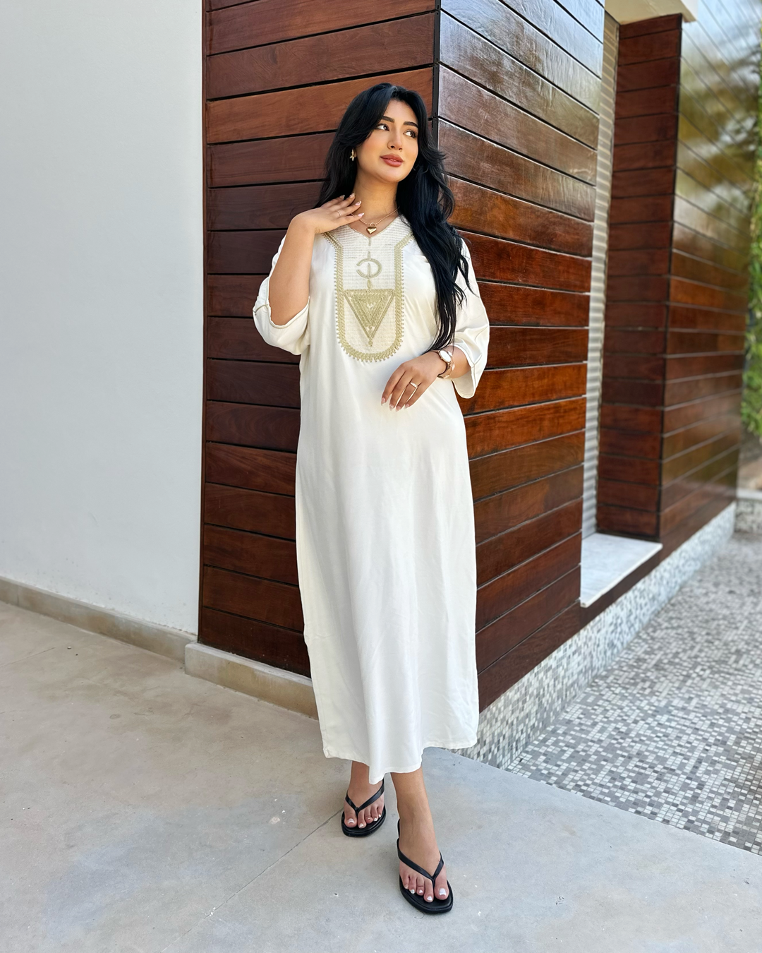 Gandoura – Tunique Beige Oversize au Motif Amazigh