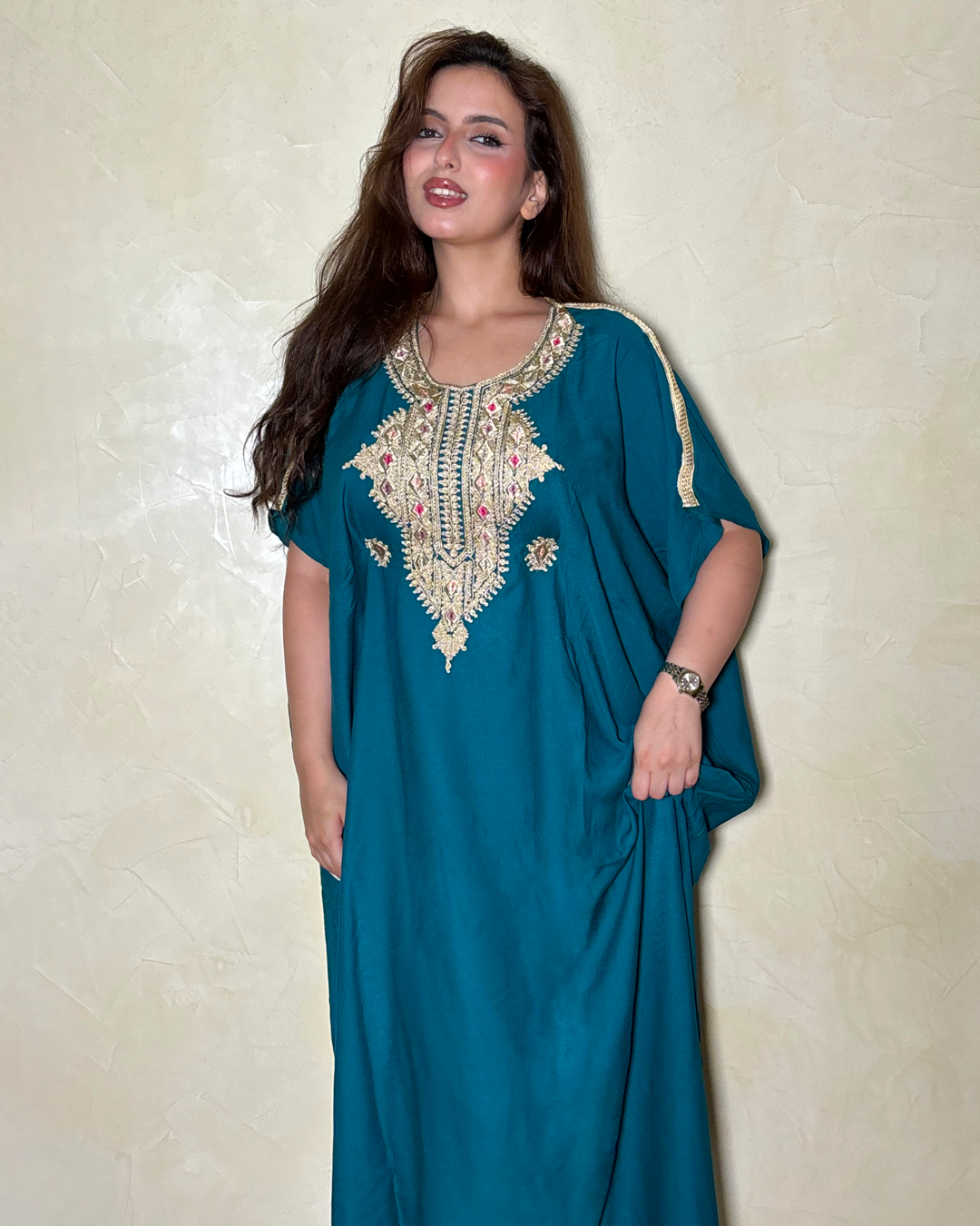 Gandoura – Robe Bleu Pétrole Oversize avec Broderie Amazigh