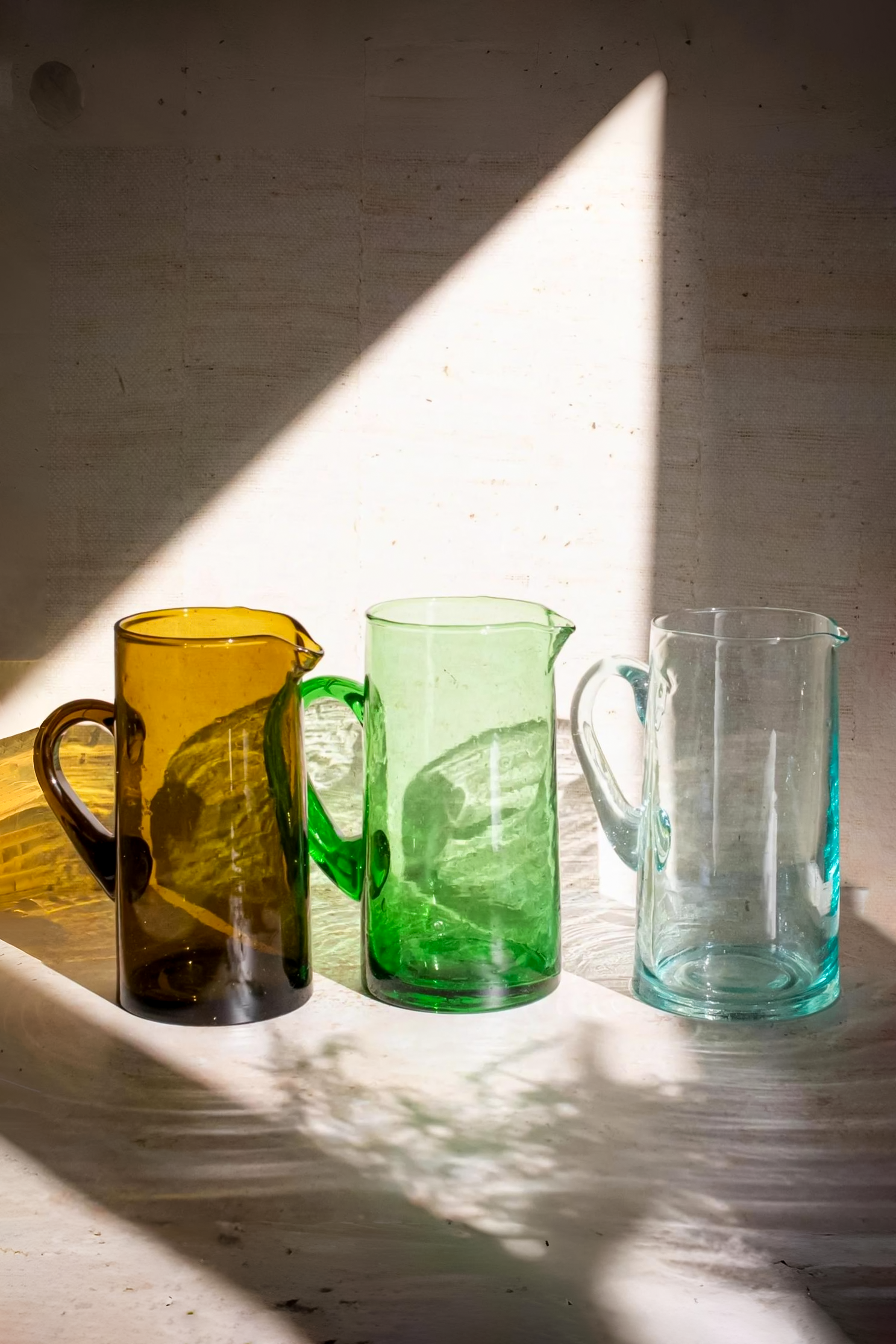 Beldi Carafe – Hand-Blown Minimalist Glass
