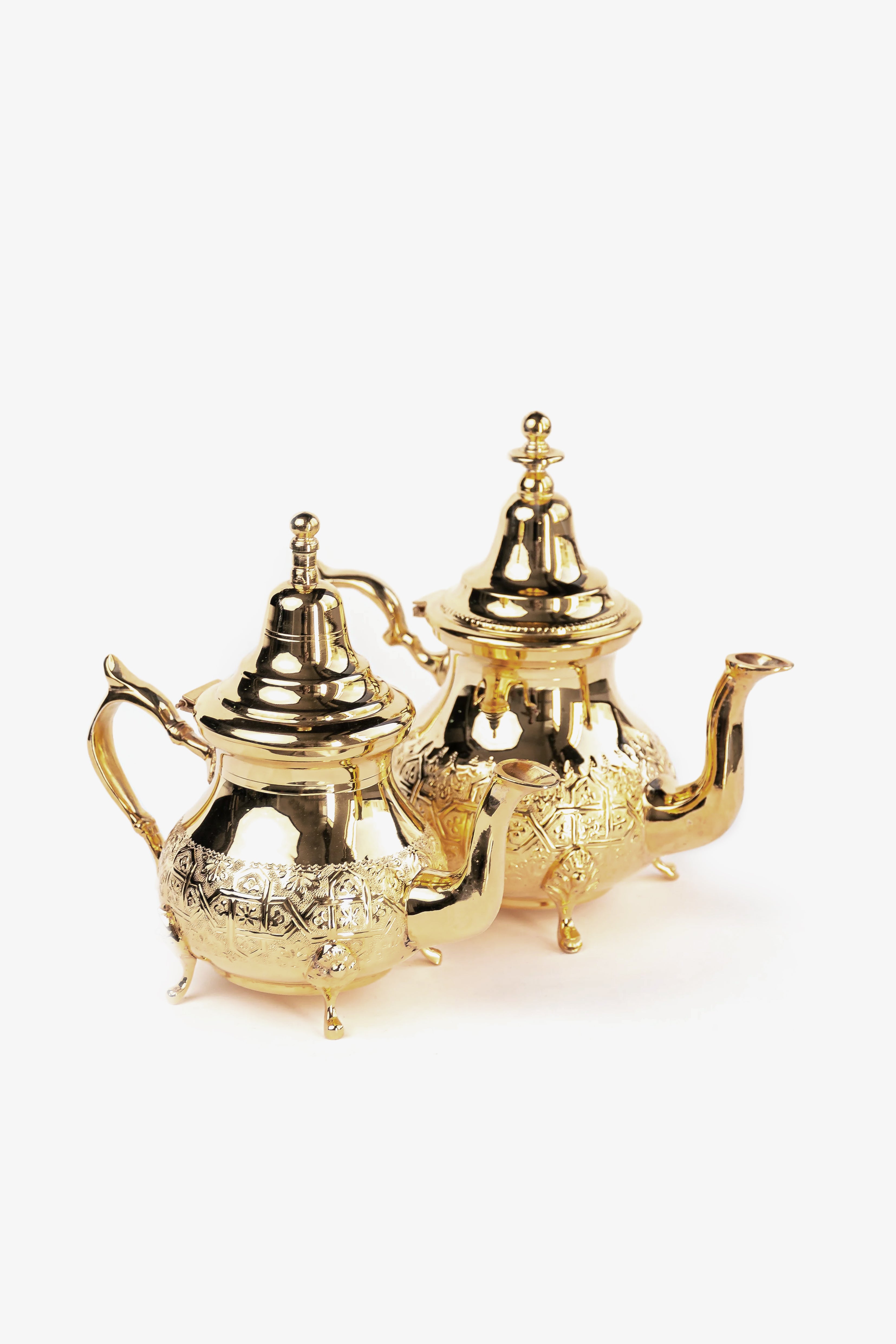 Moulay – Moroccan Legs Teapot with Traditional Engravings