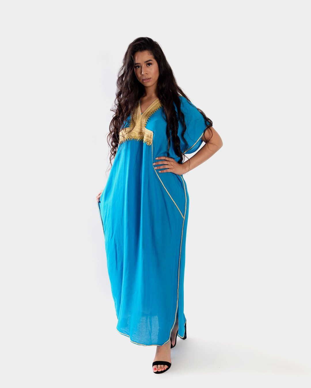 Gandoura – Robe Orientale Marocaine avec Broderie Dorée