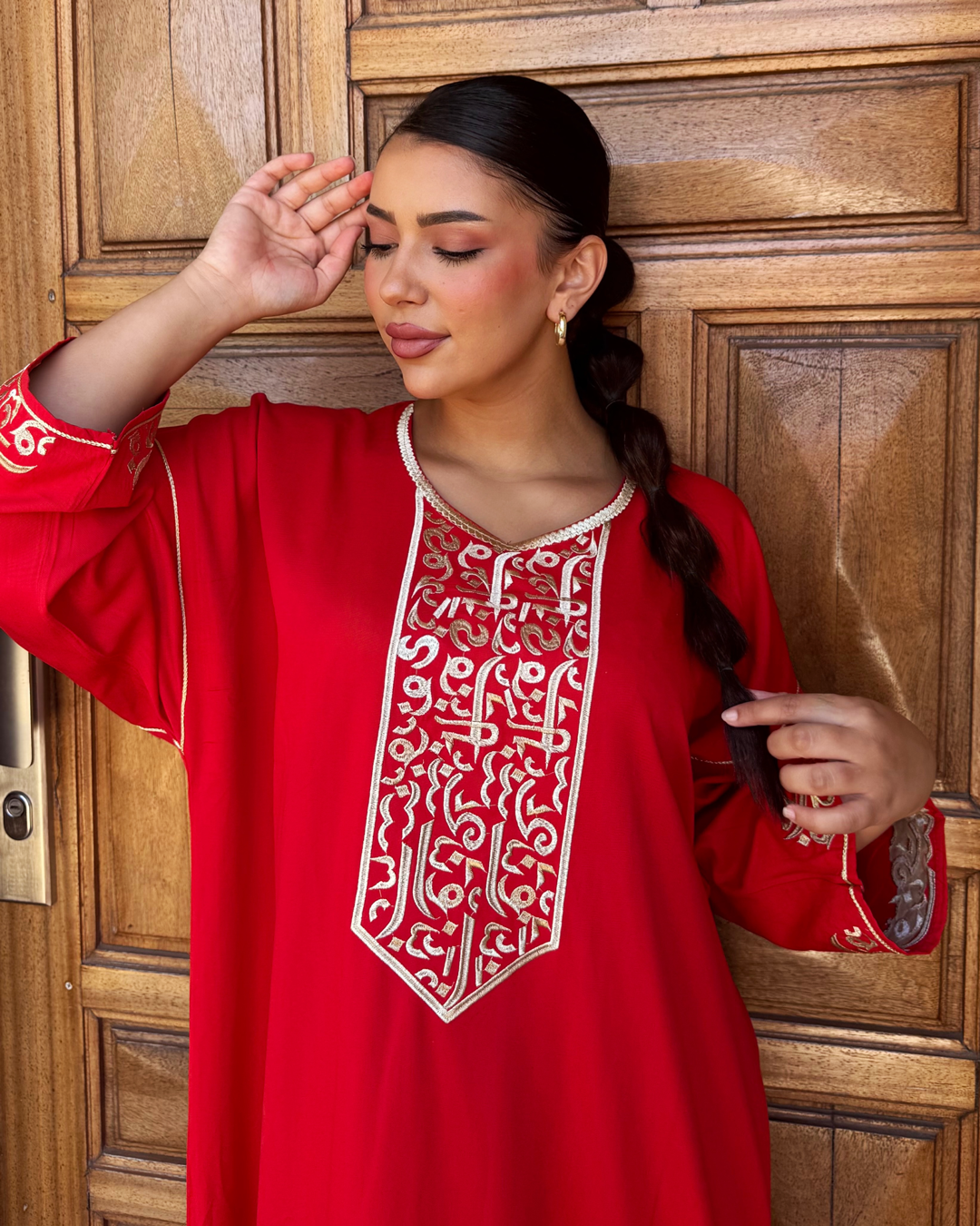Gandoura – Robe Arabica Rouge avec Broderie Dorée