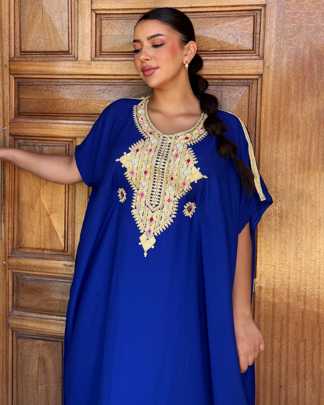 Gandoura – Robe Bleue Royale Oversize avec Broderie Amazigh