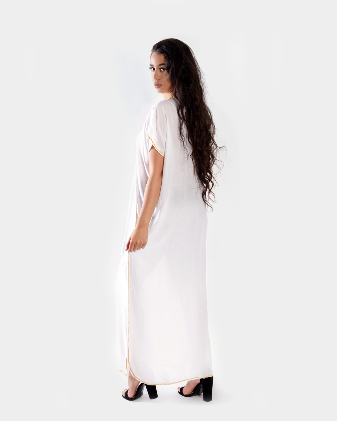 Gandoura – Moroccan Chic Dress Kaftan with Gold Embroidery