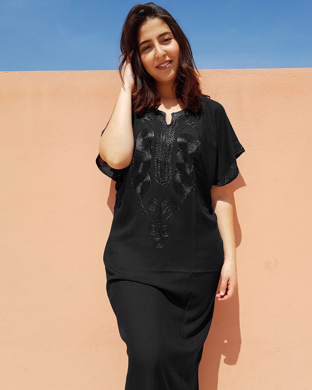 Gandoura Marrakchiya – Elegant Embroidered Kaftan Dress