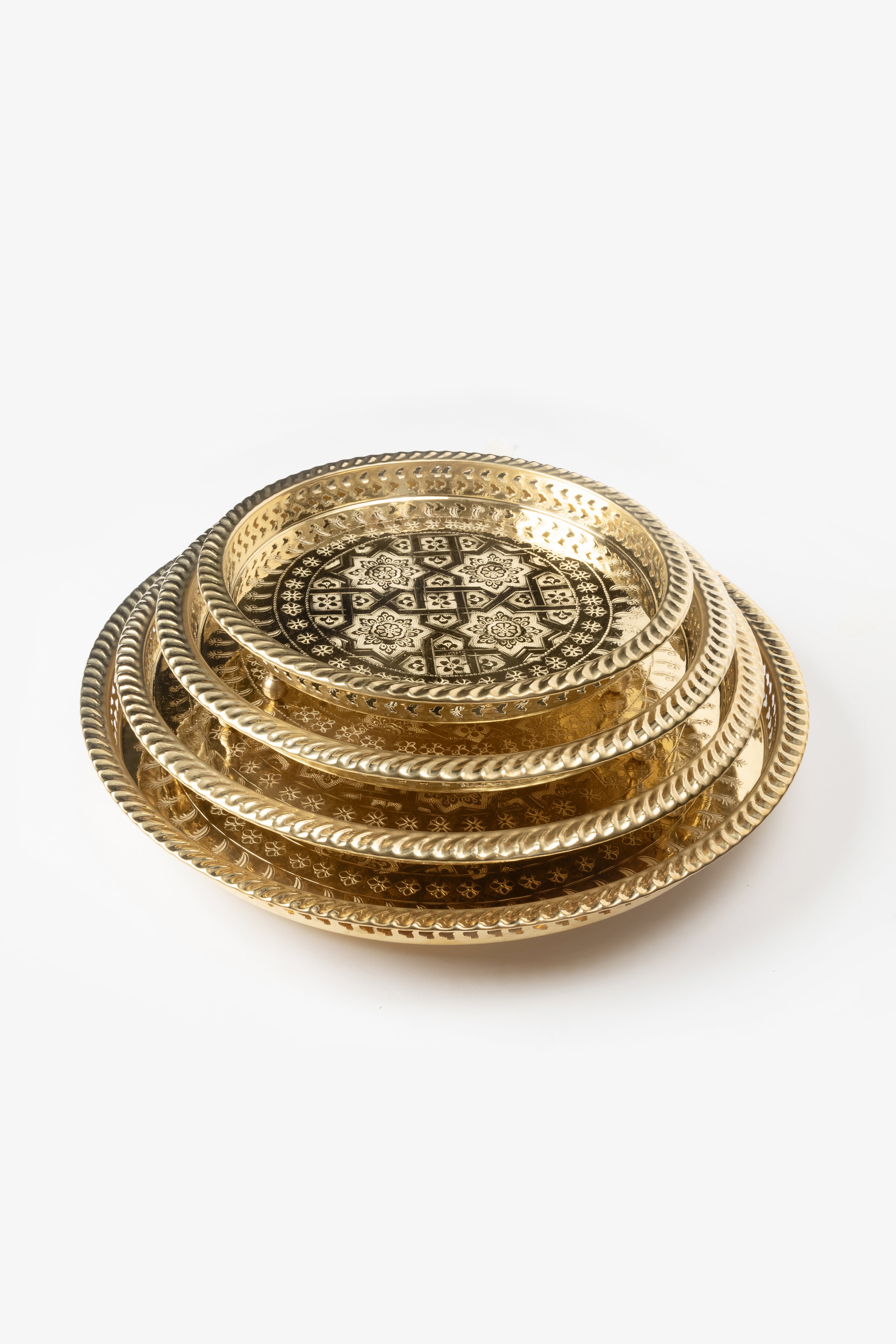 Layali – Moroccan Legs Tray with Traditional Engravings
