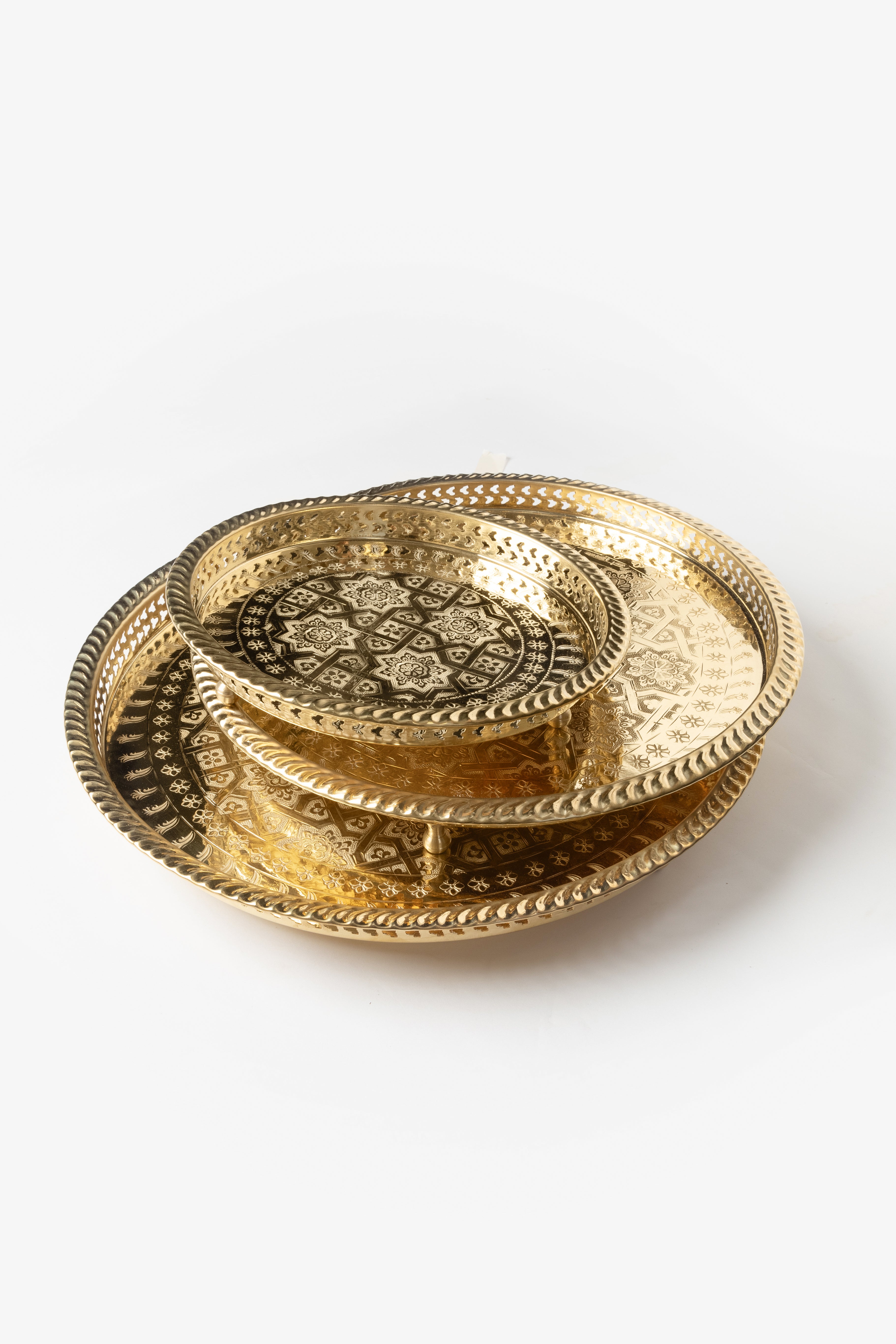Layali – Moroccan Legs Tray with Traditional Engravings