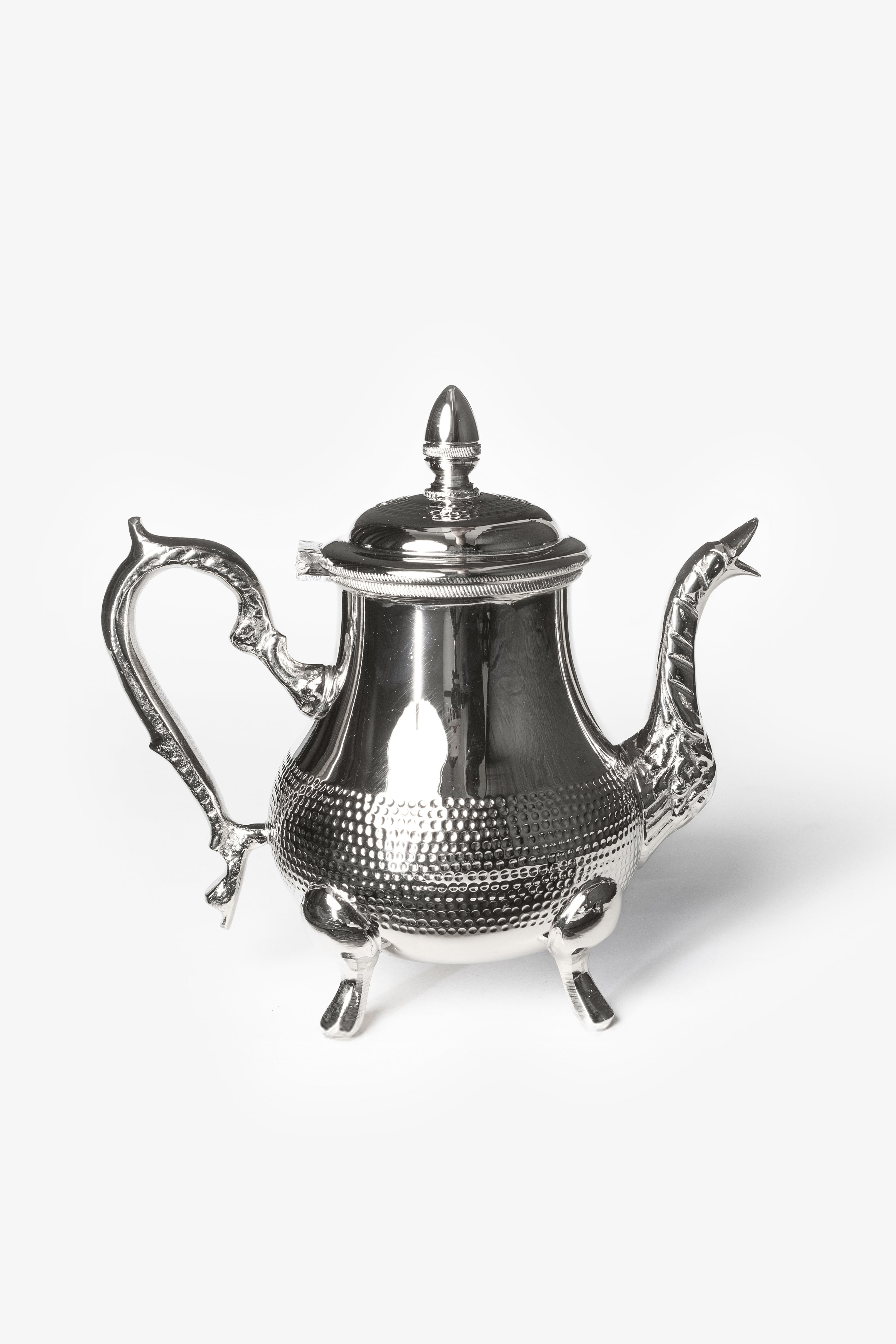 Malik – Moroccan Legs Teapot with Hammered Finish