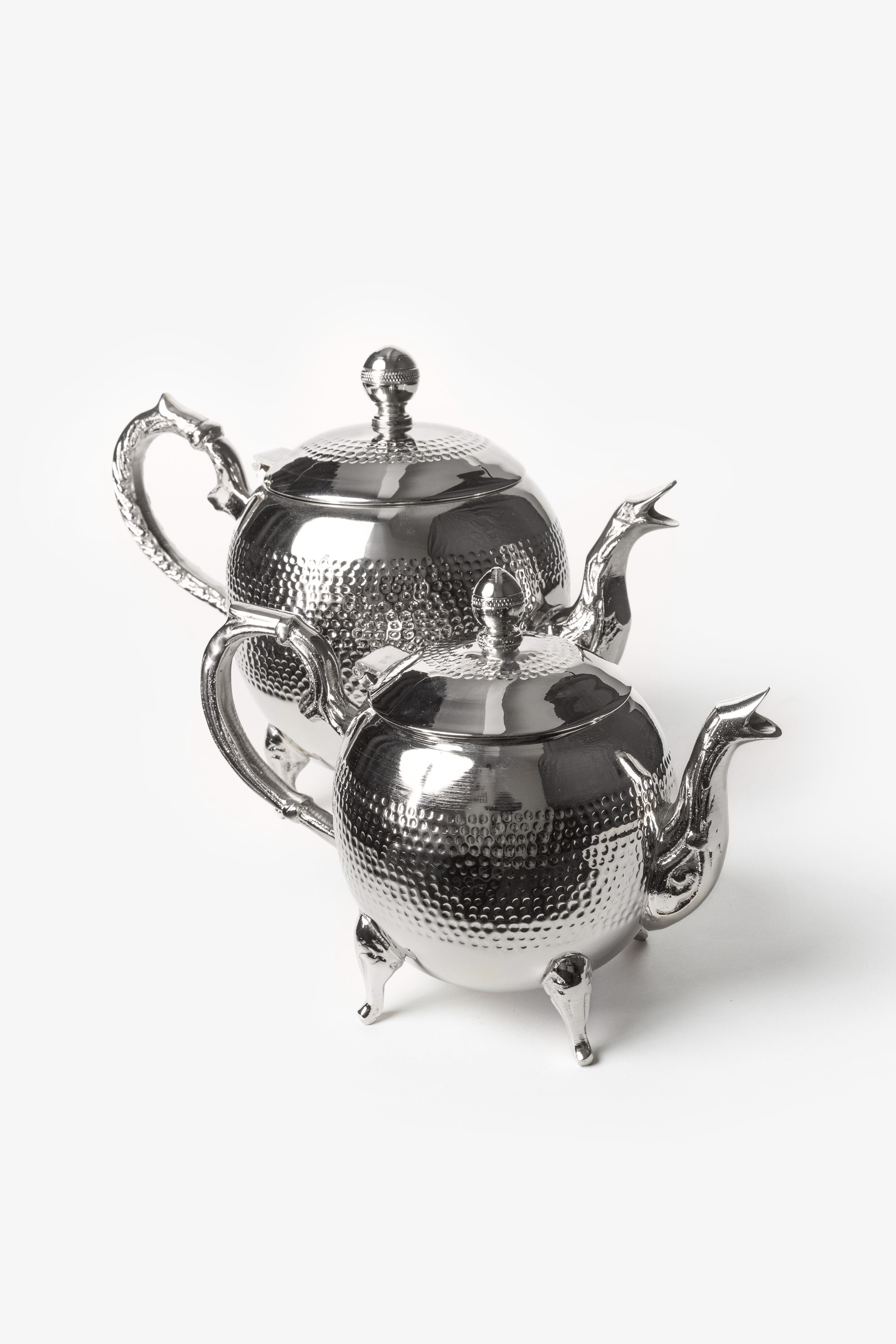 Zayn – Moroccan Legs Teapot with Hammered Finish