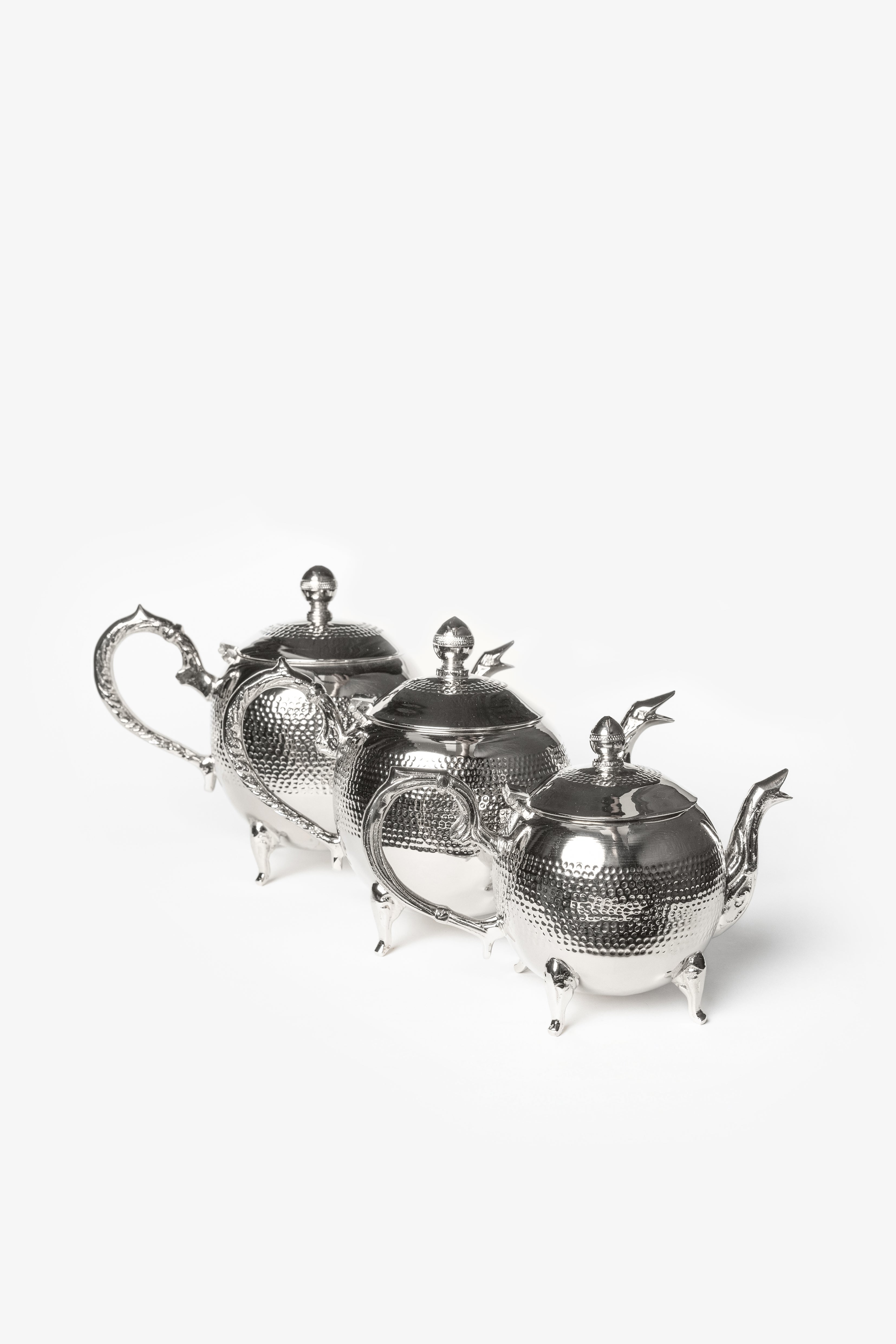 Zayn – Moroccan Legs Teapot with Hammered Finish