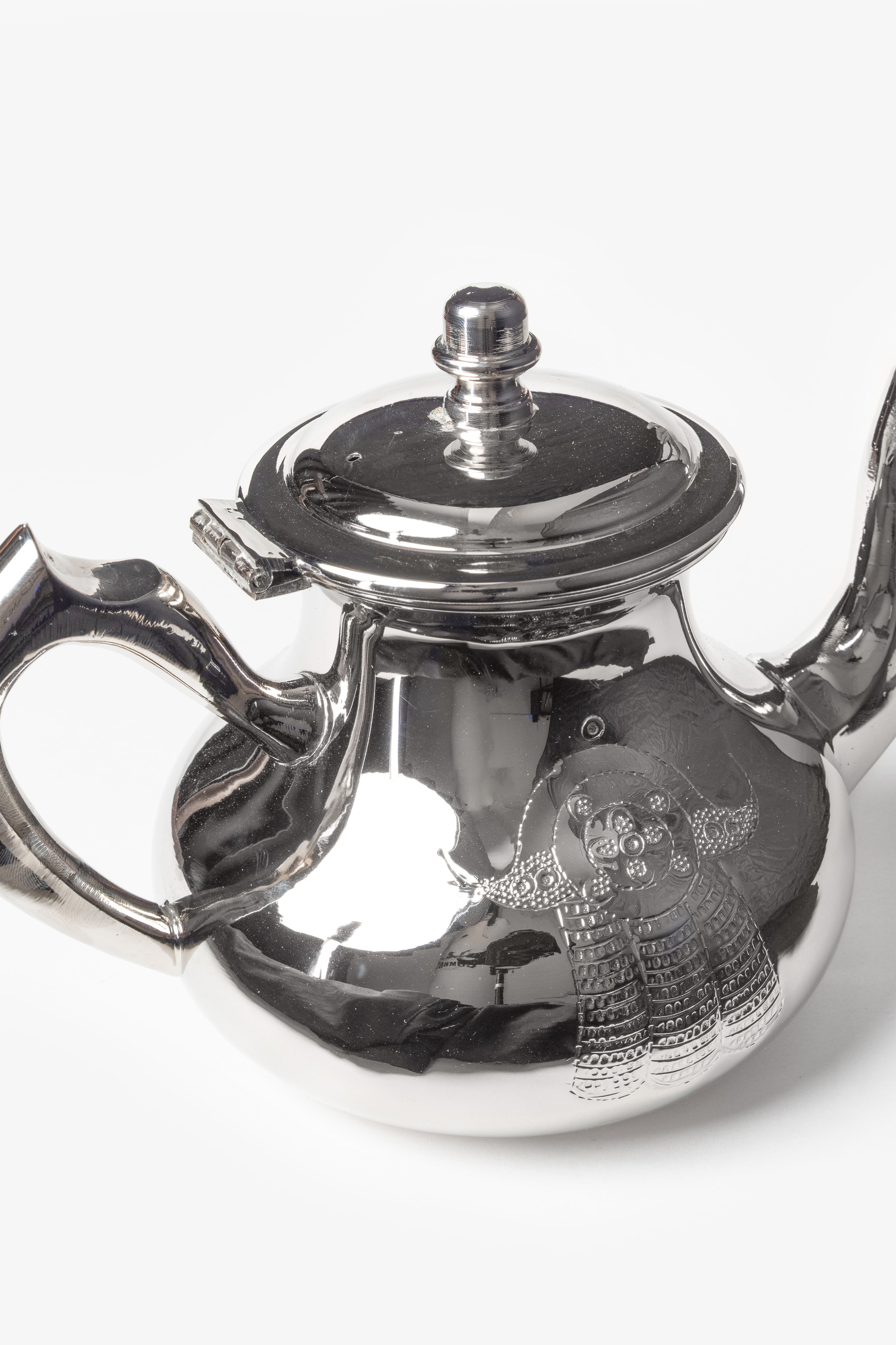 Fatima – Moroccan Boho Teapot with Khamsa Engravings