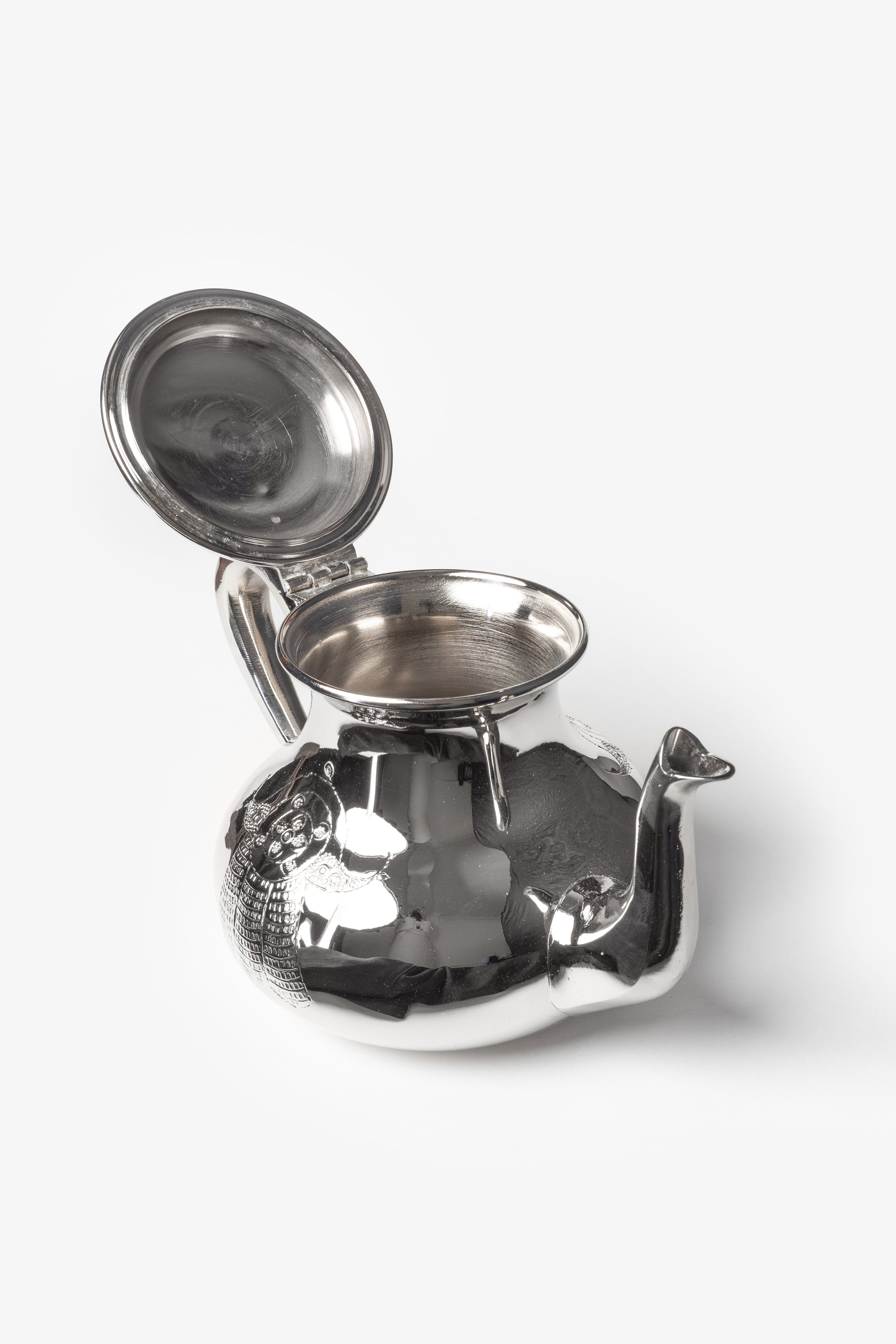 Fatima – Moroccan Boho Teapot with Khamsa Engravings