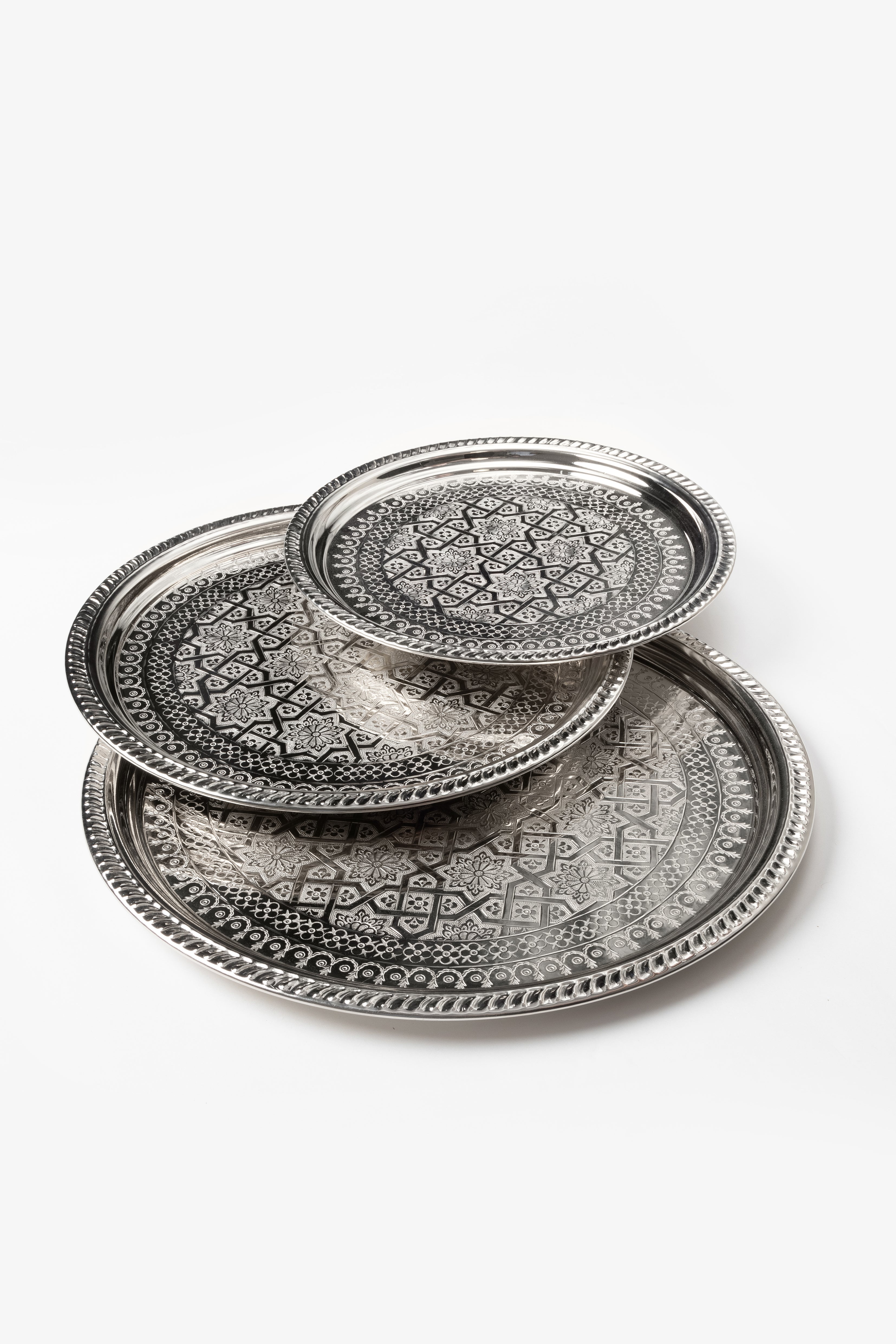 Safaa – Moroccan Tray with Traditional Engravings