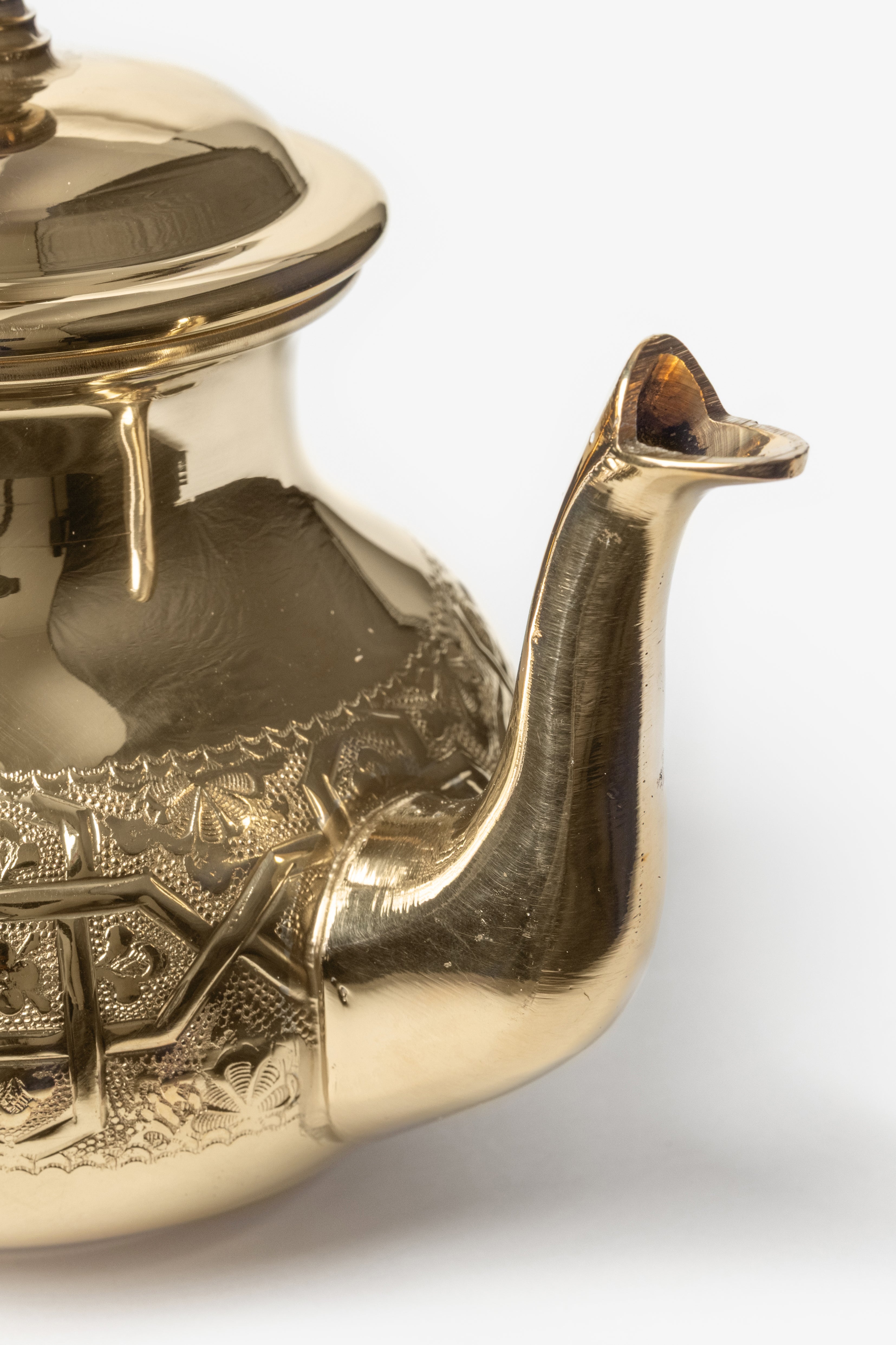 Kaïs – Moroccan Teapot with Traditional Engravings