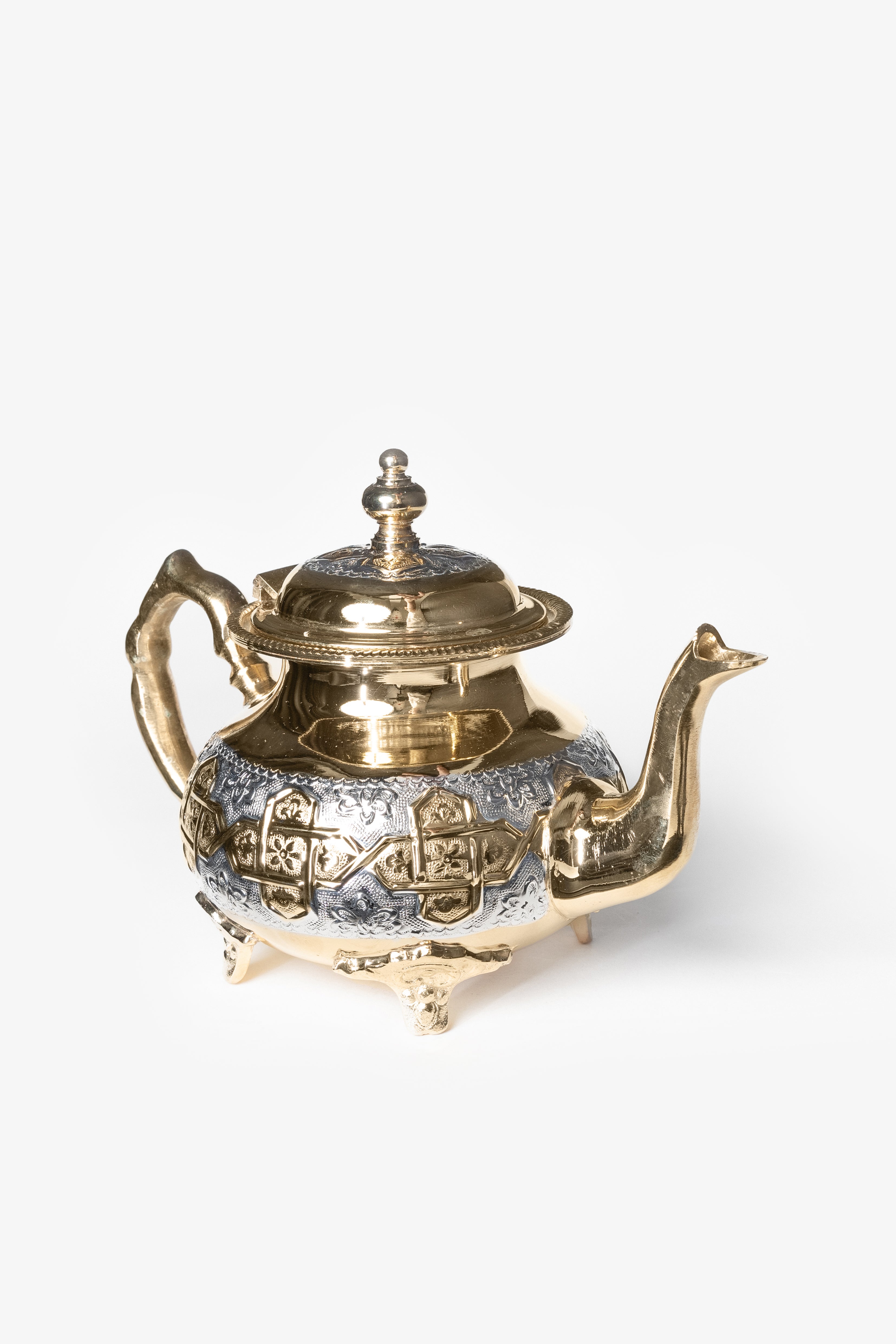 Faris Deluxe – Moroccan Legs Teapot with Traditional Engravings