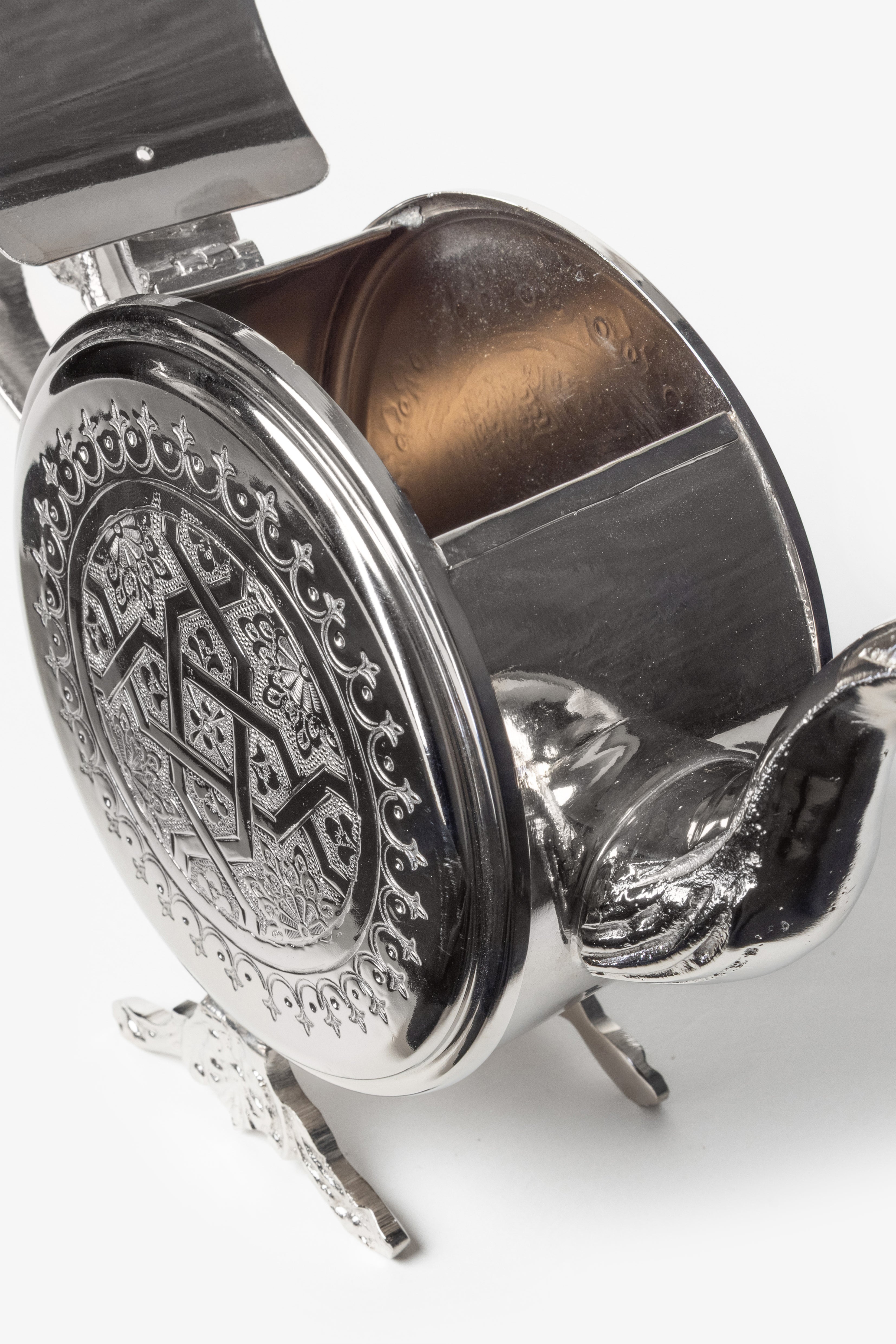 Fezza – Moroccan Legs Teapot with Traditional Sculpture