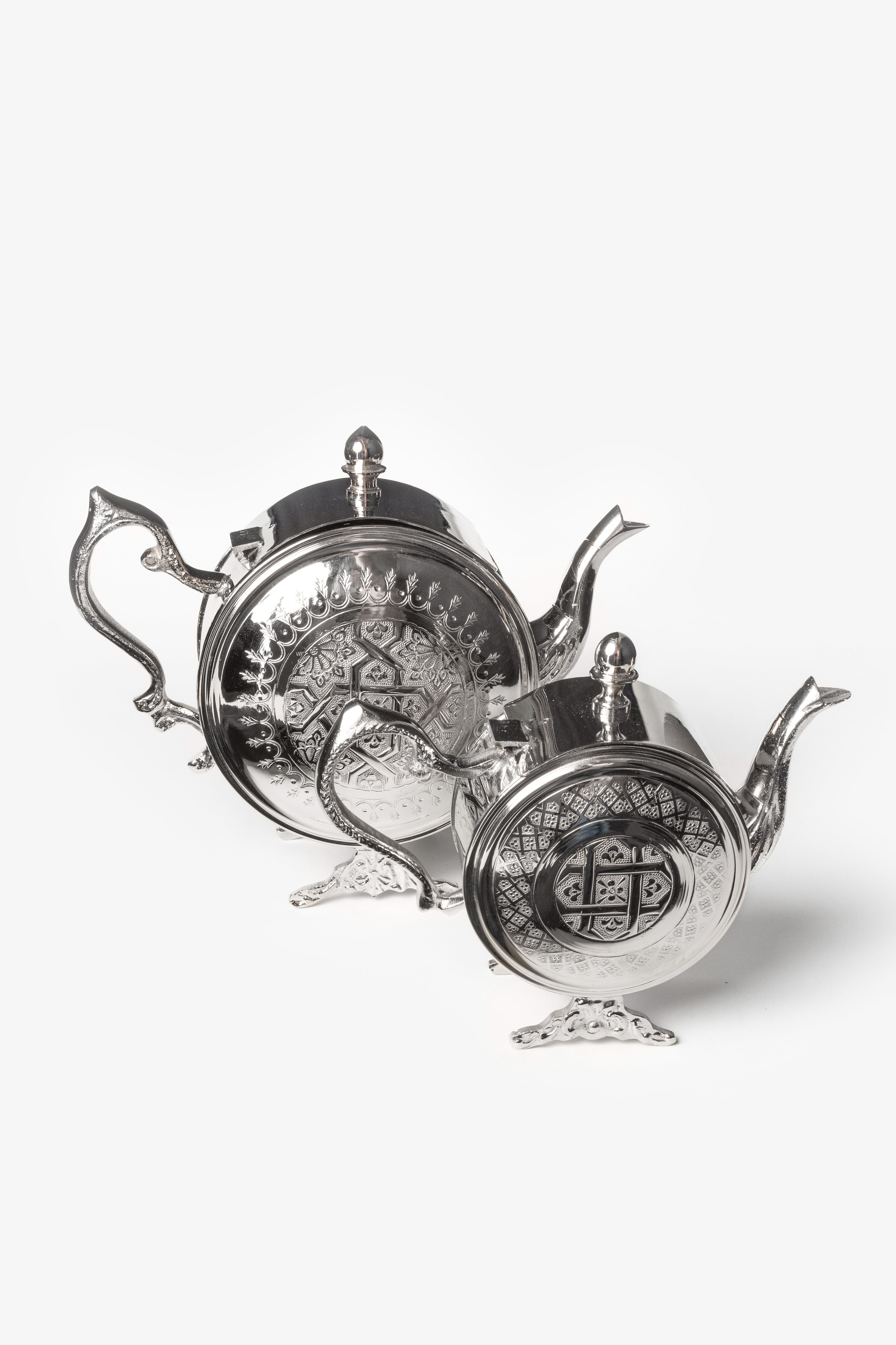 Fezza – Moroccan Legs Teapot with Traditional Sculpture