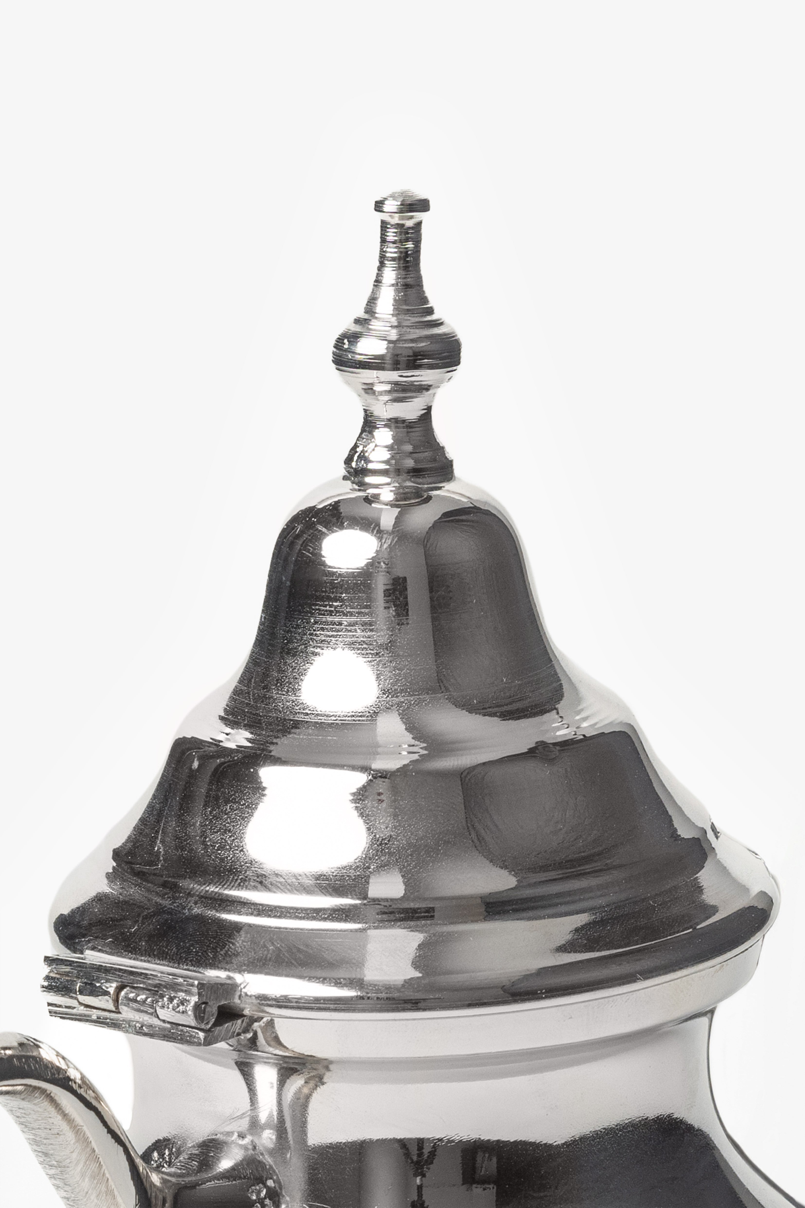 Moulay – Moroccan Teapot with Hammered Finish