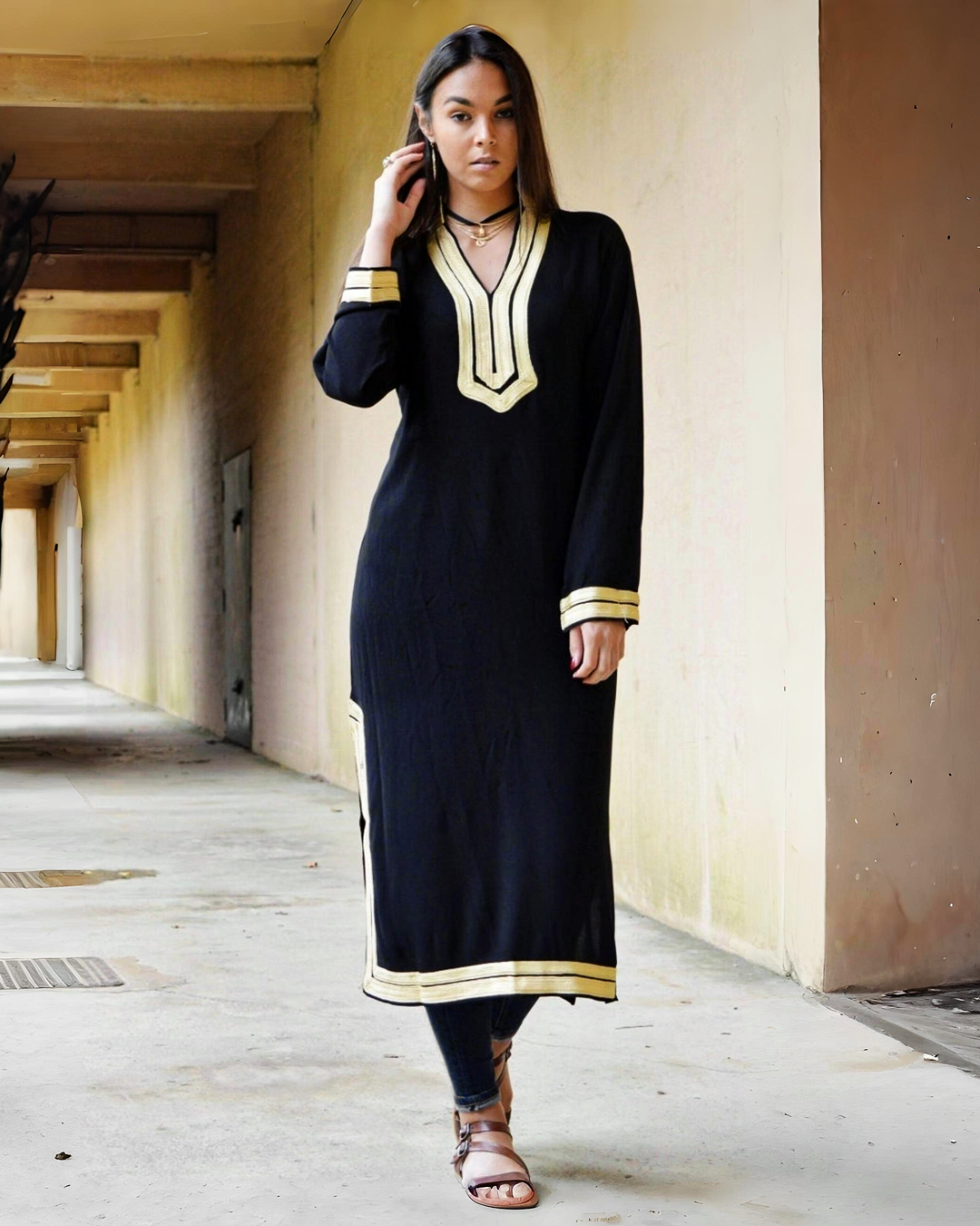 Gandoura – Robe Kaftan Noire Chic à Manches Longues