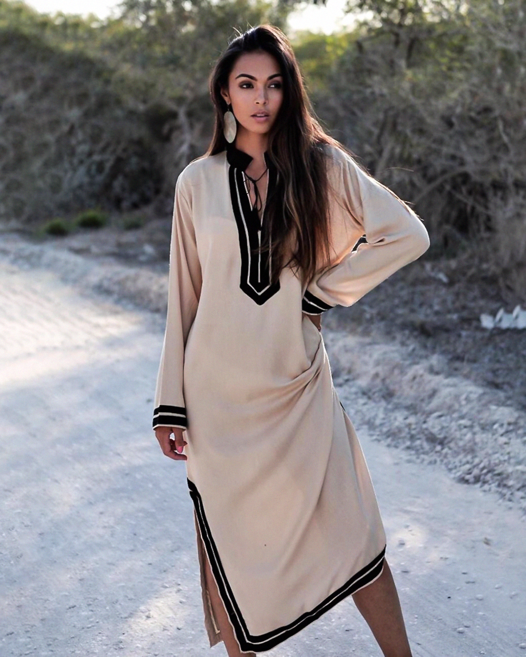 Gandoura – Robe Kaftan Beige Chic à Manches Longues