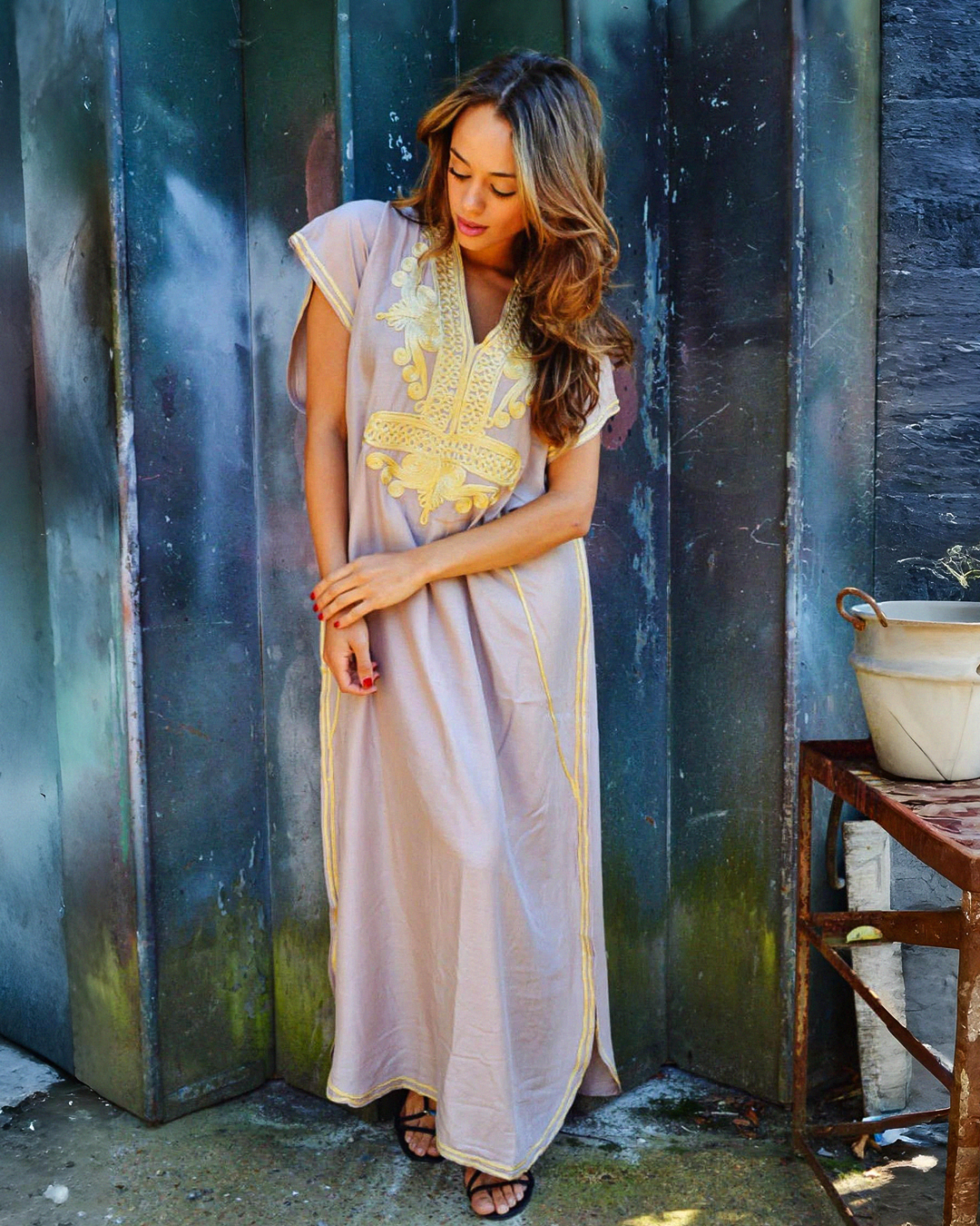 Gandoura – Beige Moroccan Chic Kaftan with Gold Embroidery