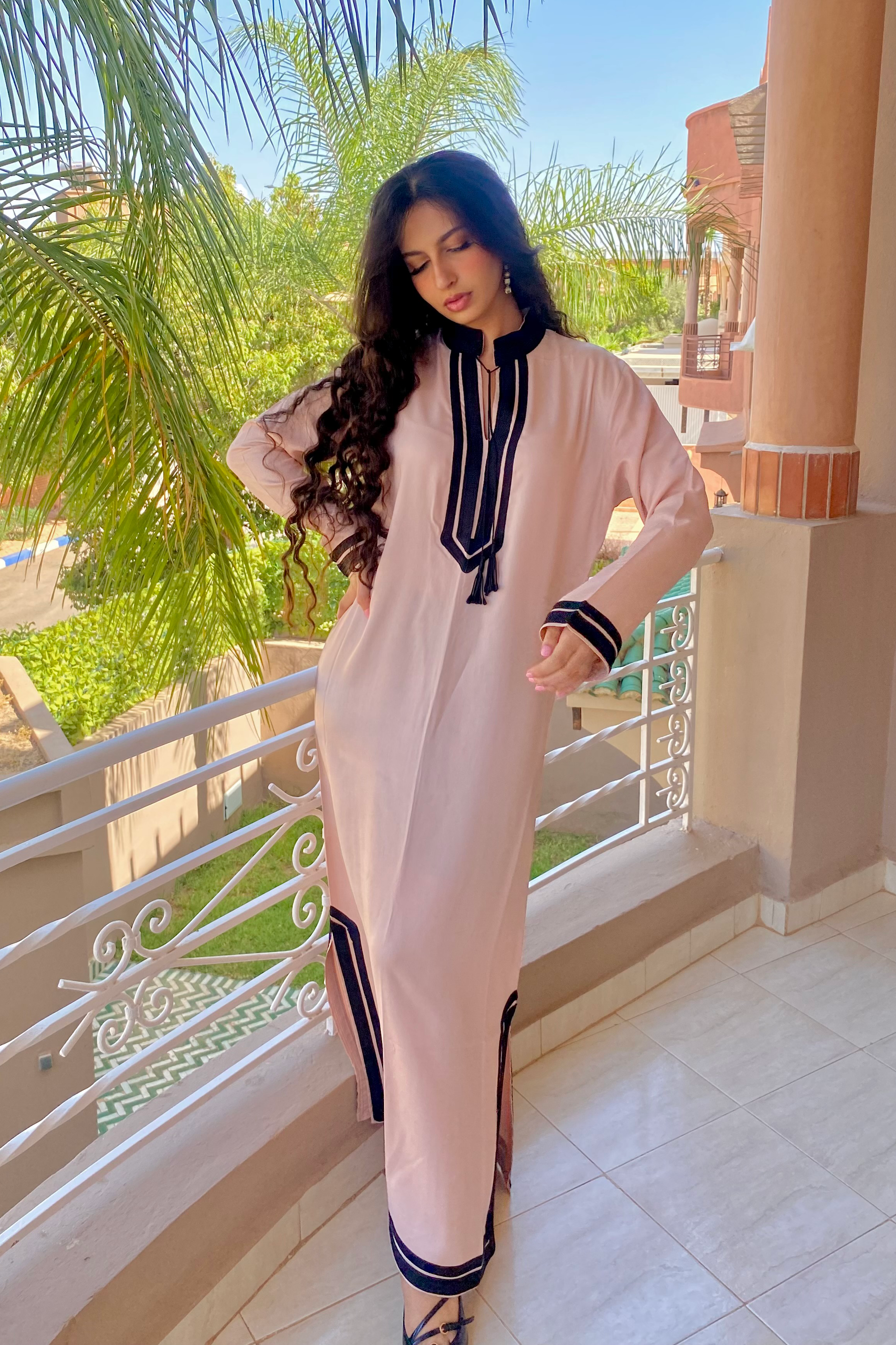 Kaftan – Chic Beige Tunic Dress with Long Sleeves