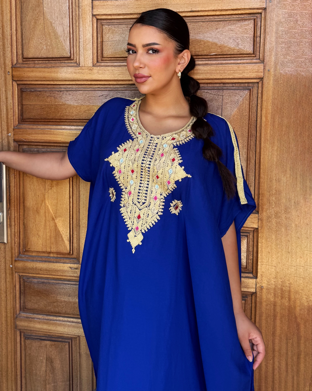 Gandoura – Robe Bleue Royale Oversize avec Broderie Amazigh