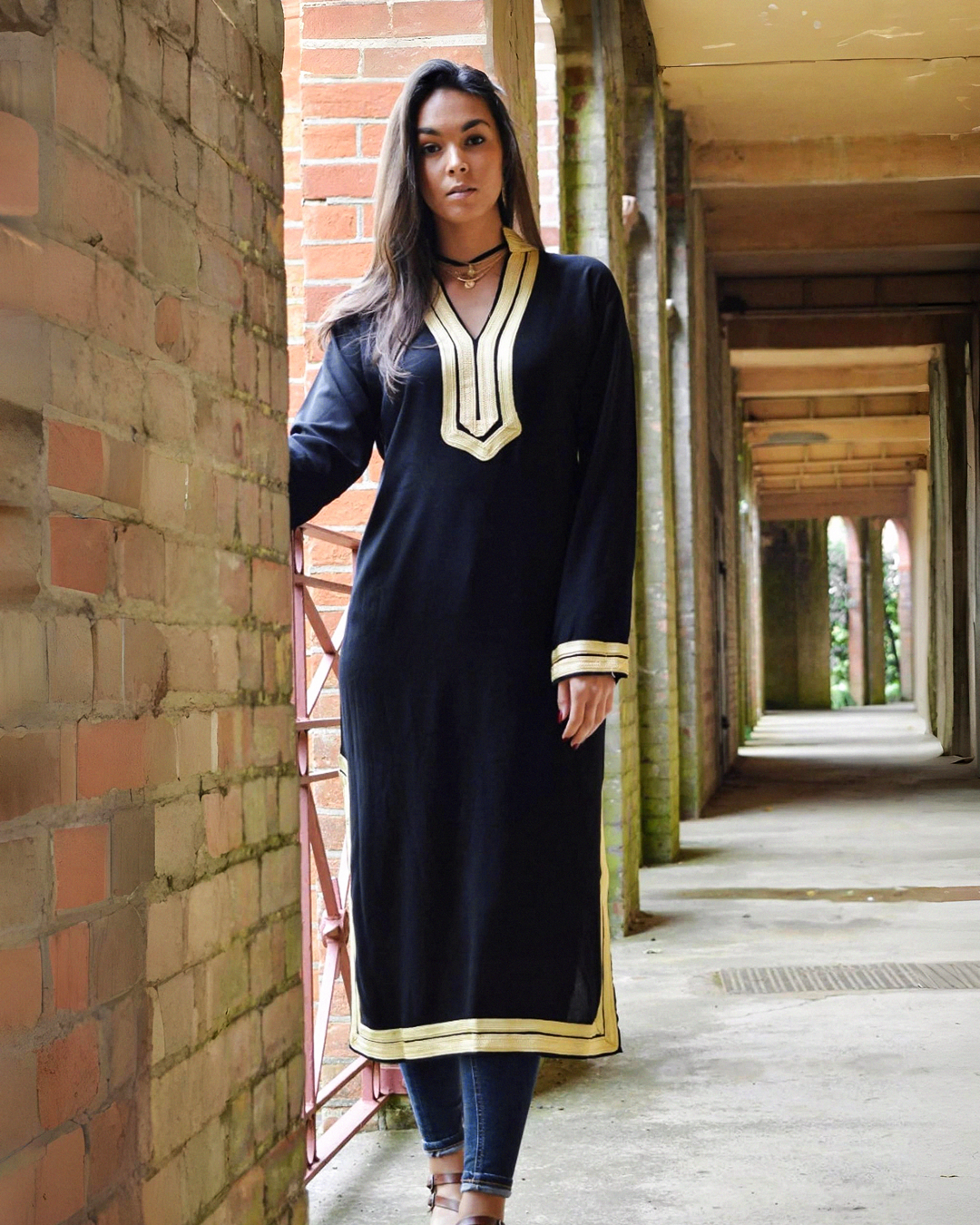 Gandoura – Robe Kaftan Noire Chic à Manches Longues