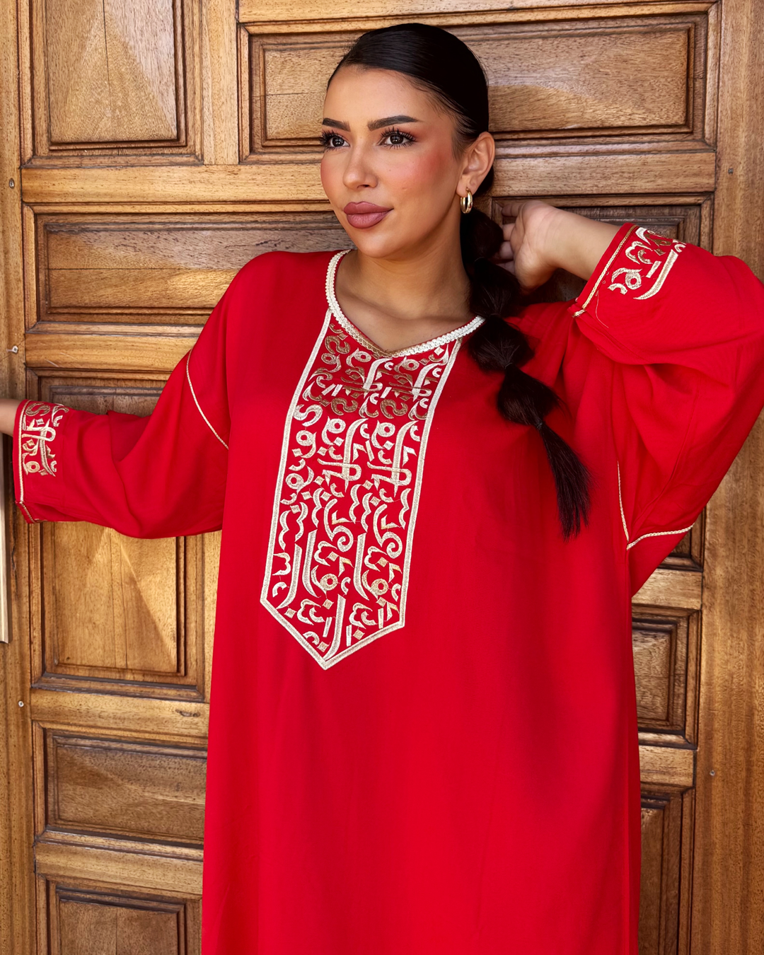Gandoura – Robe Arabica Rouge avec Broderie Dorée