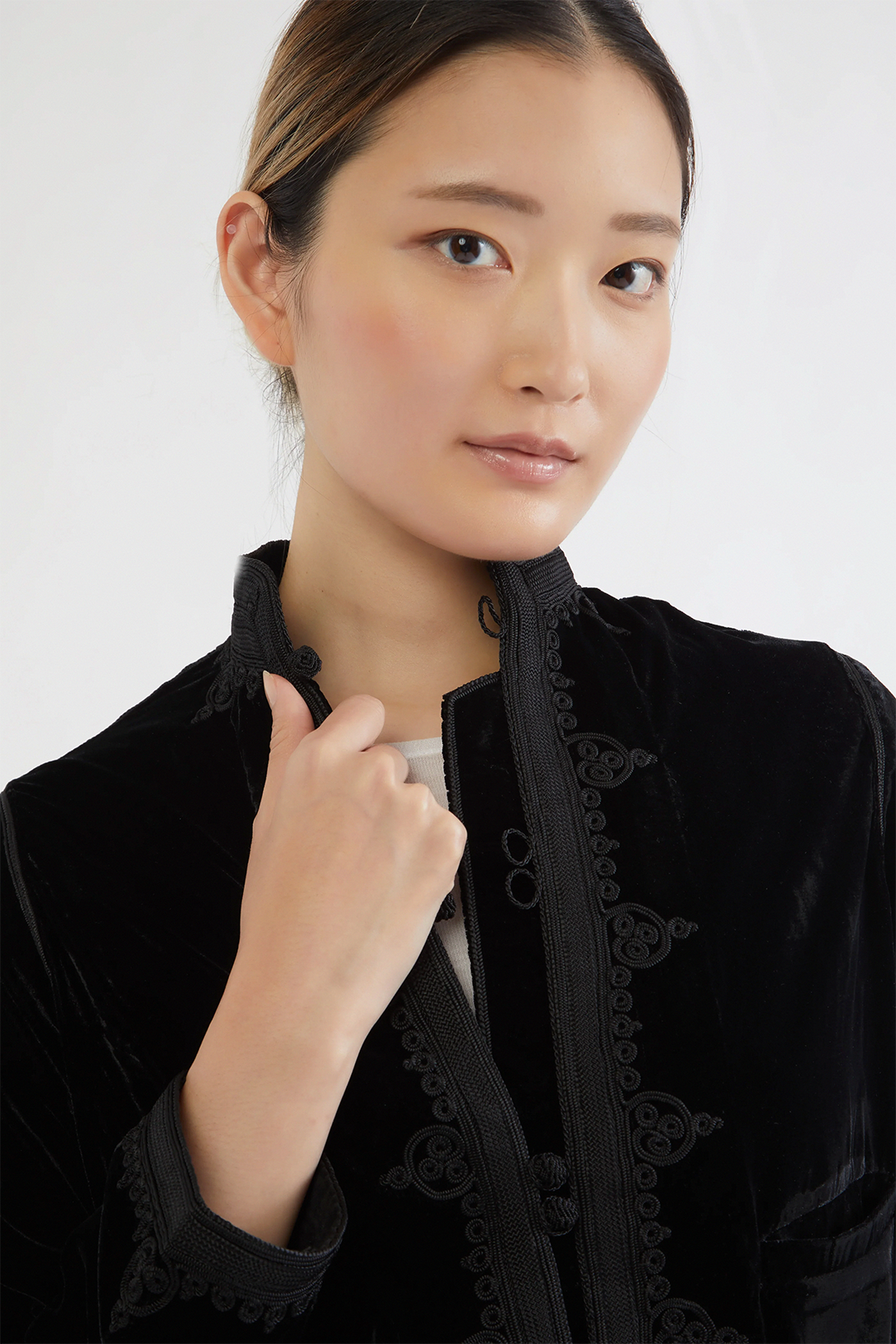 Black Velvet – Luxury Short Bohemian Jacket