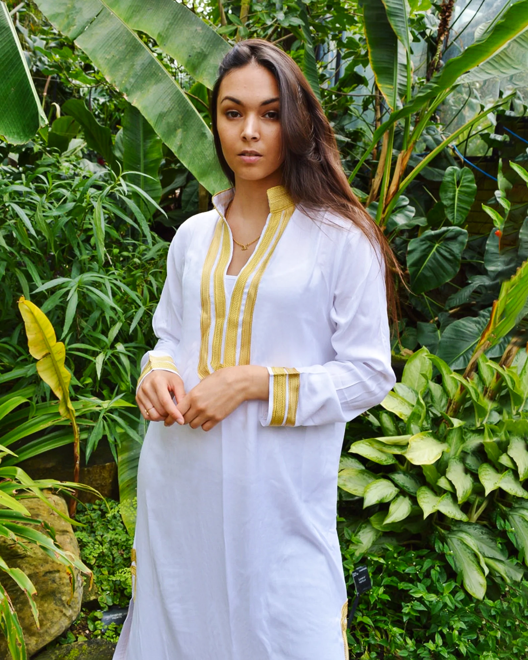Gandoura – Chic White Kaftan Dress with Sleeves