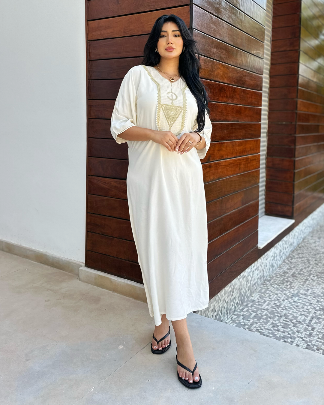 Gandoura – Tunique Beige Oversize au Motif Amazigh