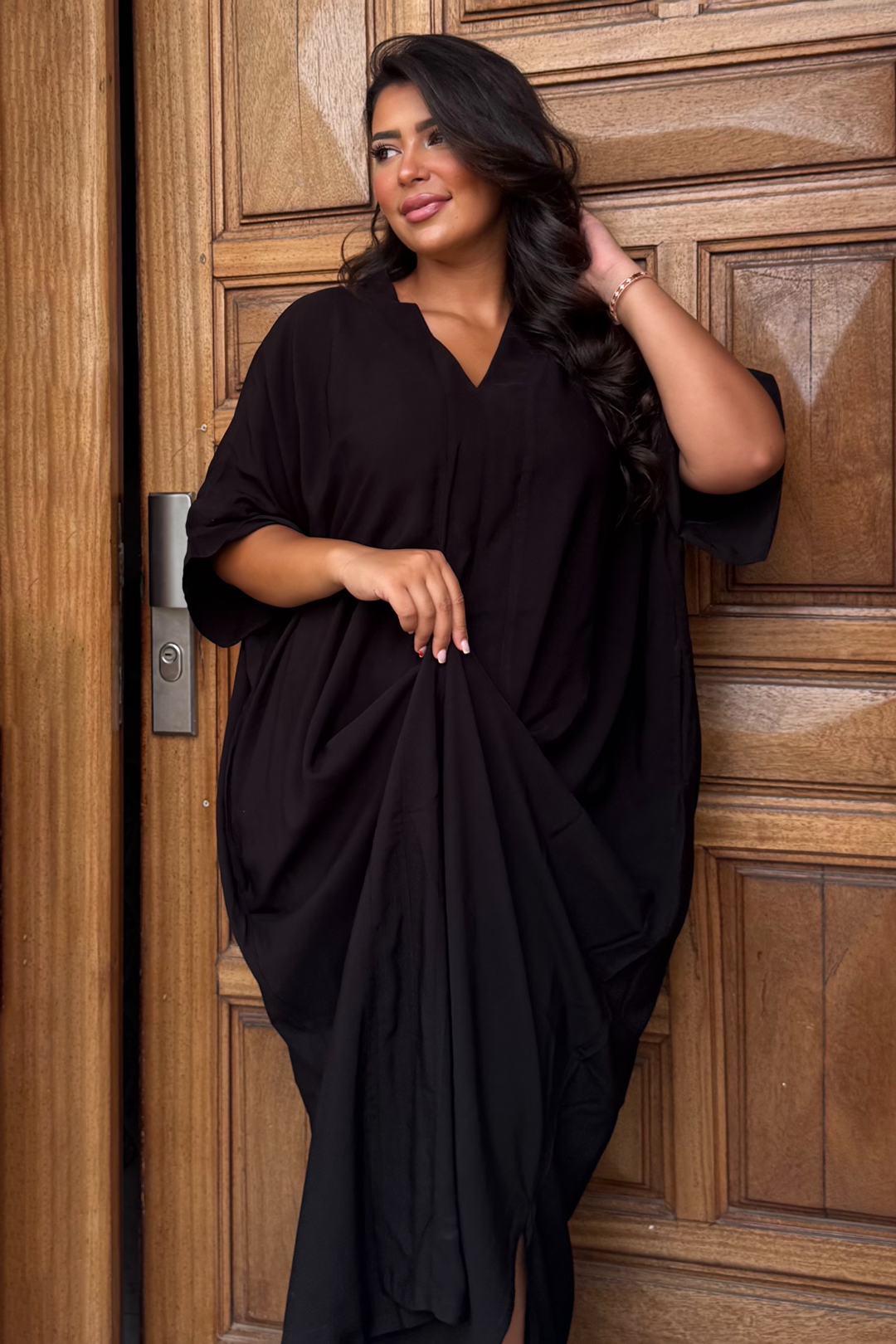 Gandoura – Robe Minimaliste Chic Noire Oversize