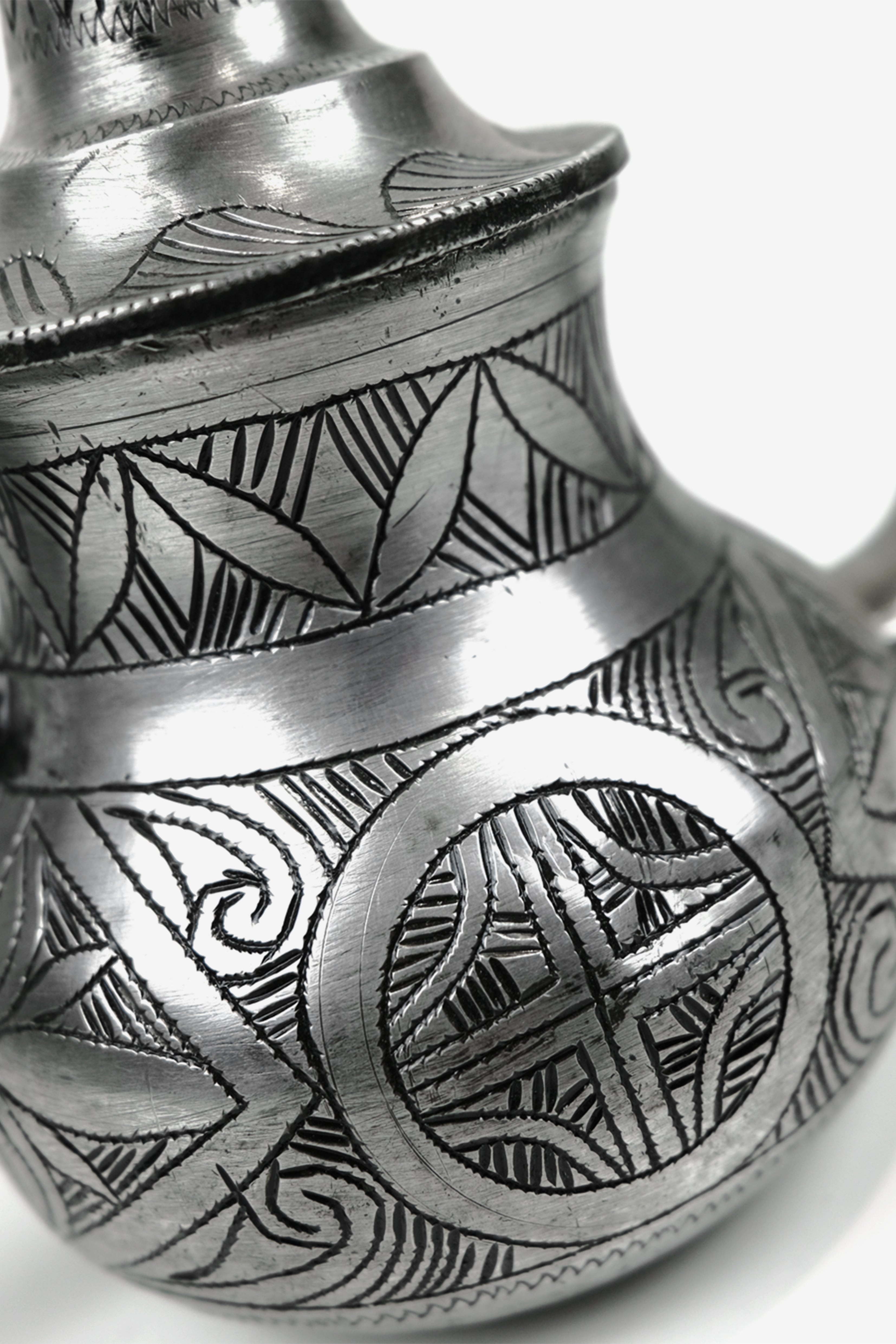 Sahara – Moroccan Tin Teapot with Boheme Engravings