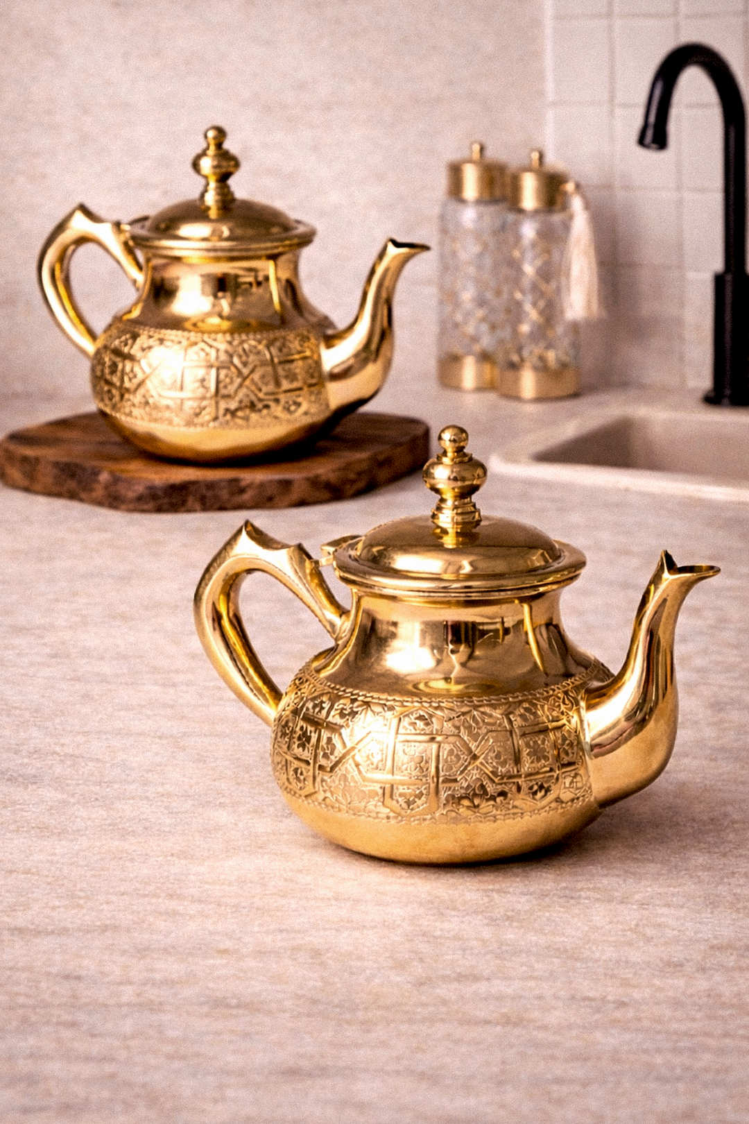 Kaïs – Théière Marocaine à Gravures Traditionnelles