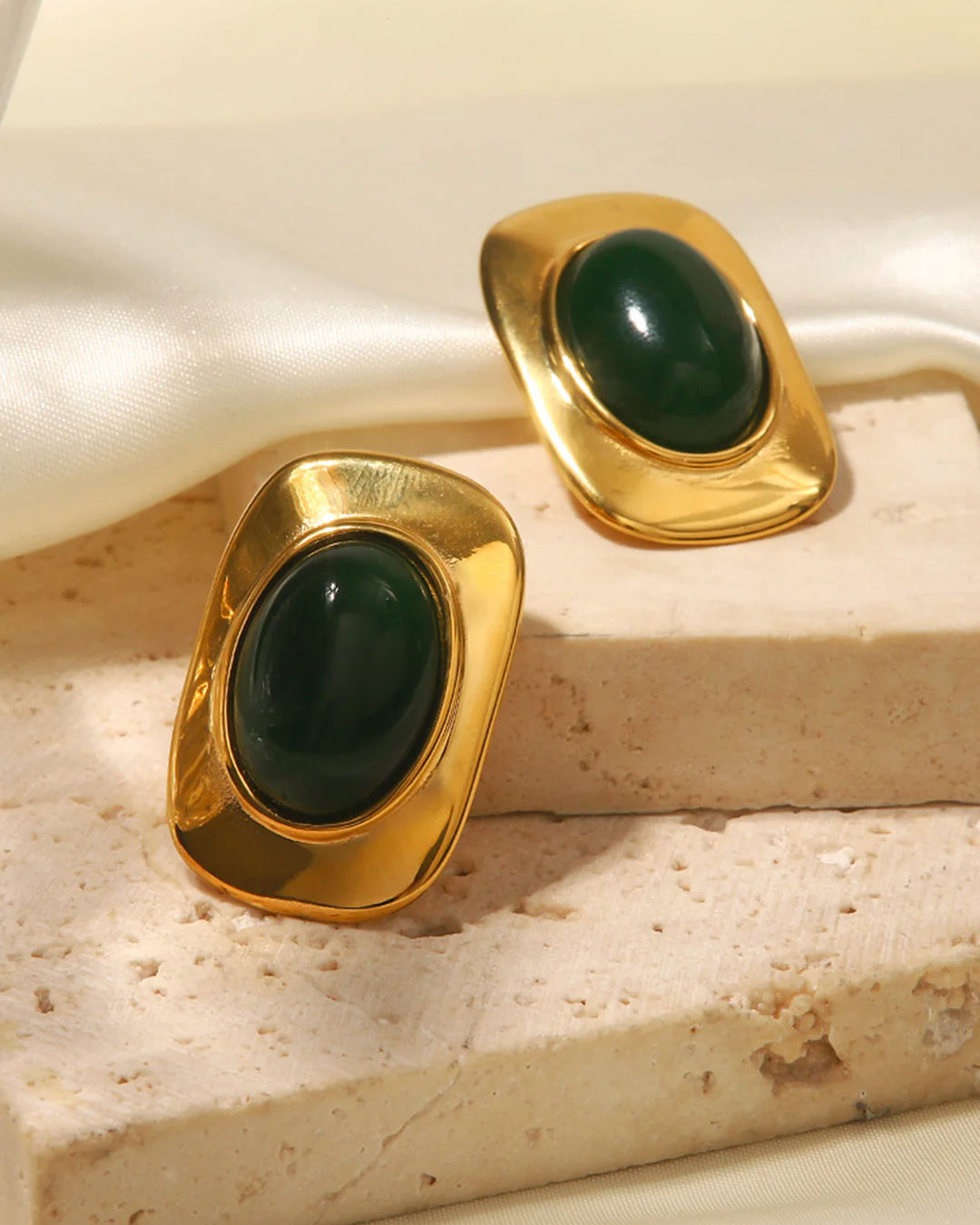 Chic Golden Green Opal Oval Earrings