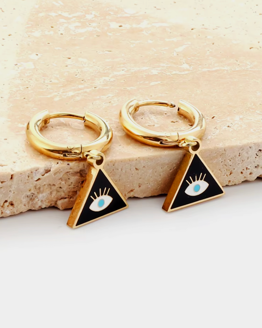 LIVIA – Eye Triangle Earrings