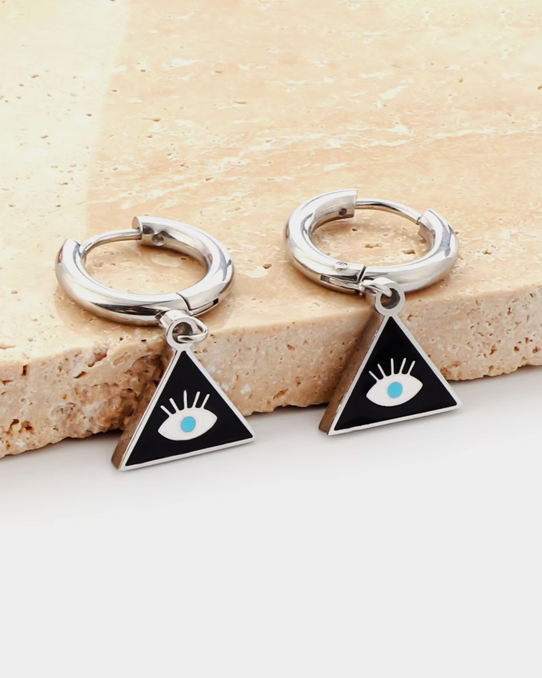 LIVIA – Eye Triangle Earrings