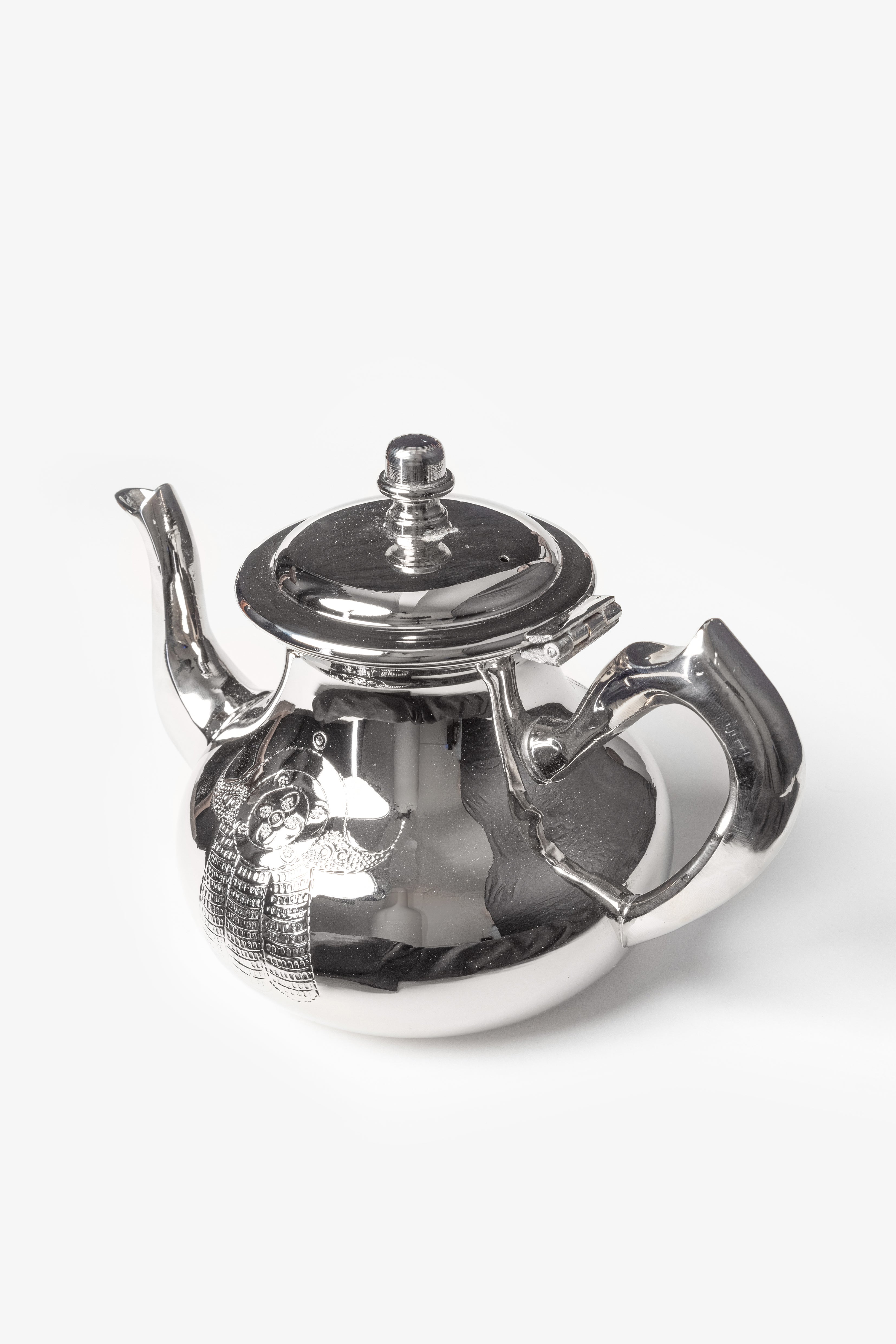 Fatima – Moroccan Boho Teapot with Khamsa Engravings